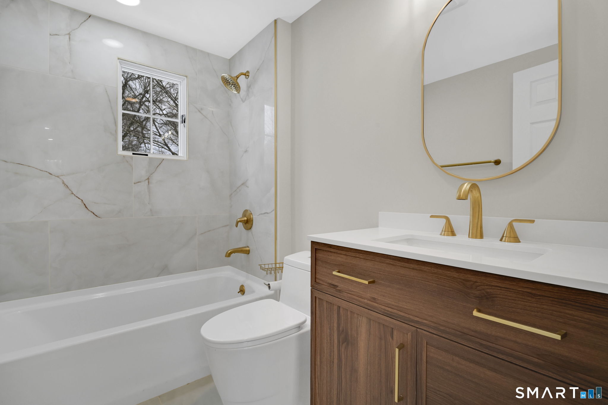 Photo 12 of 813 Overhill Drive, Suffield, CT