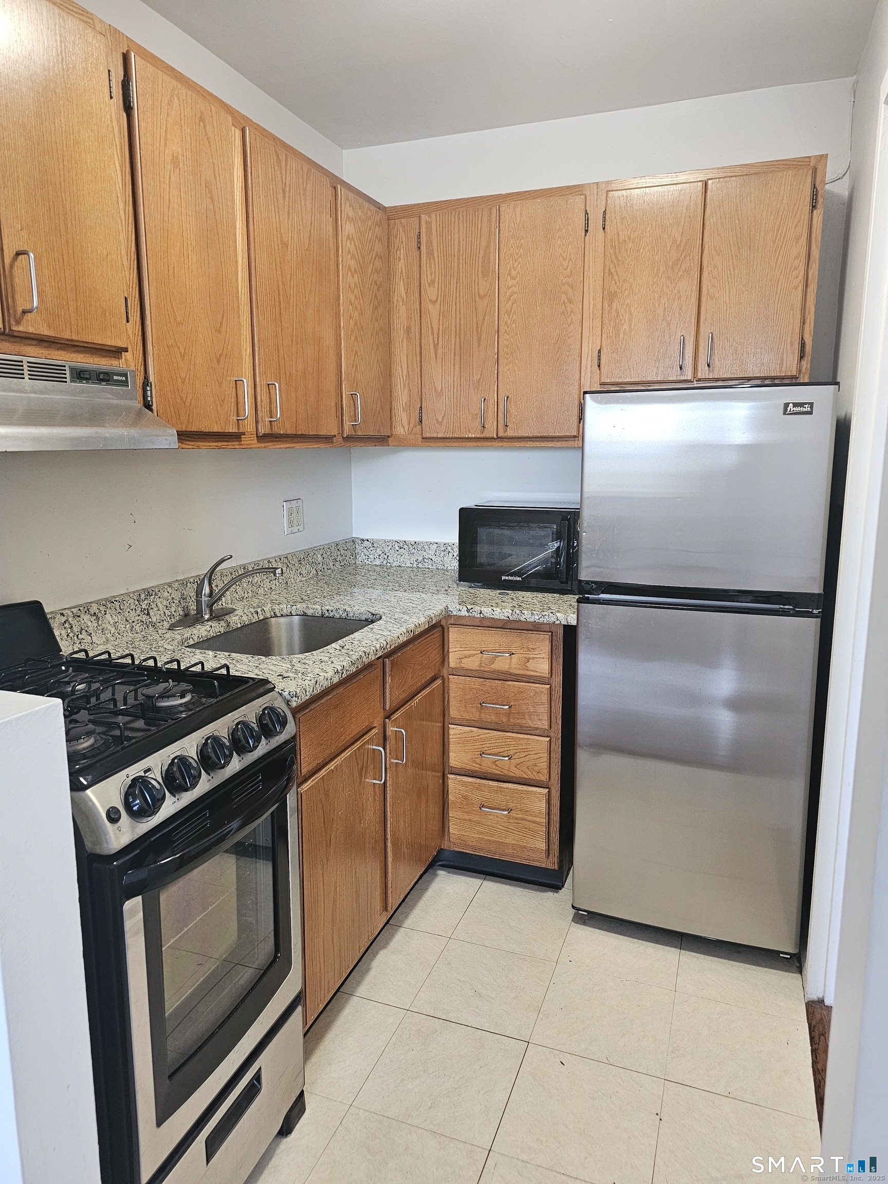 Photo 6 of 99 Prospect Street, Stamford, CT