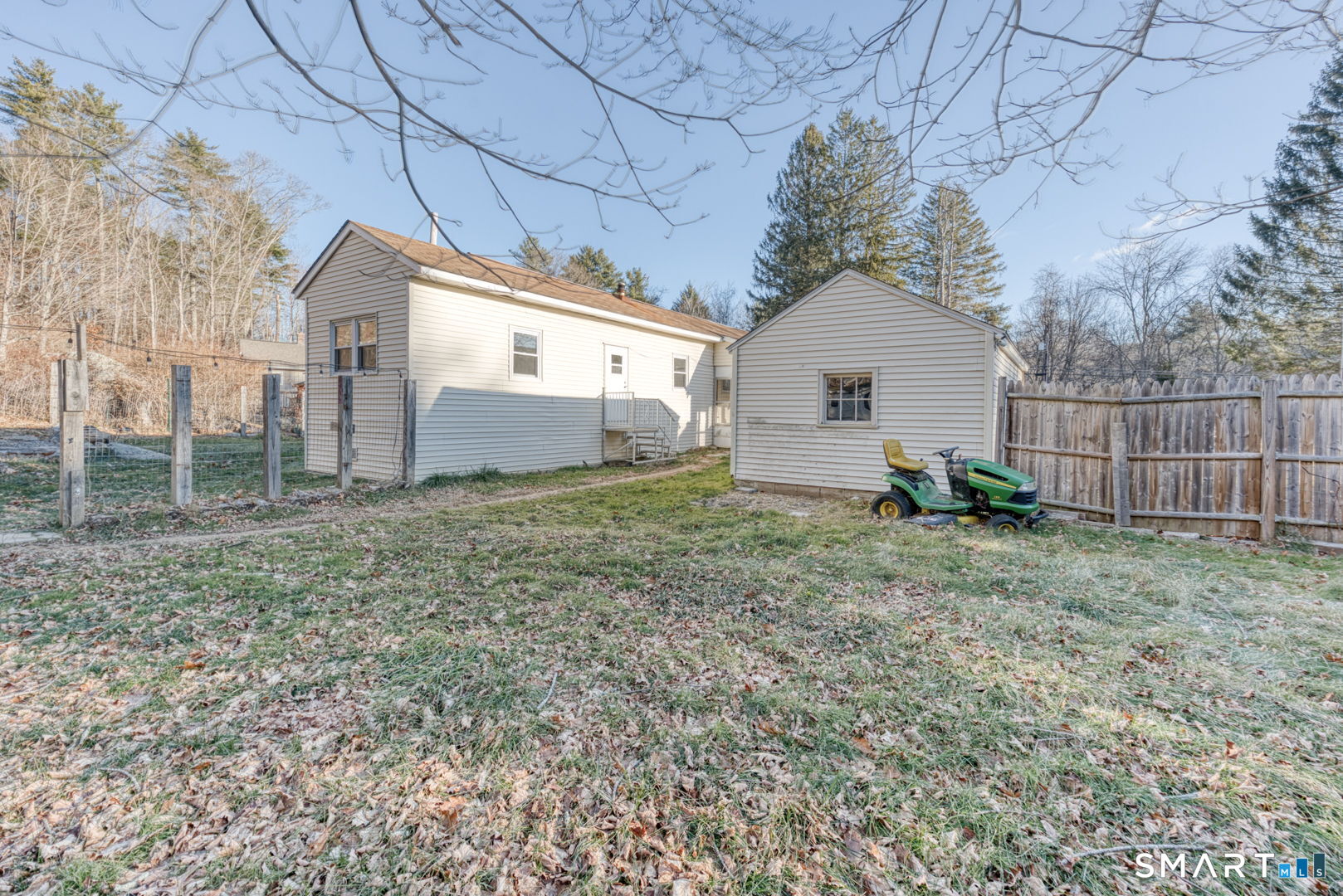 Photo 9 of 597 Warrenville Road, Mansfield, CT