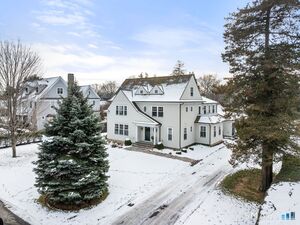 324 Sunnieholme Drive