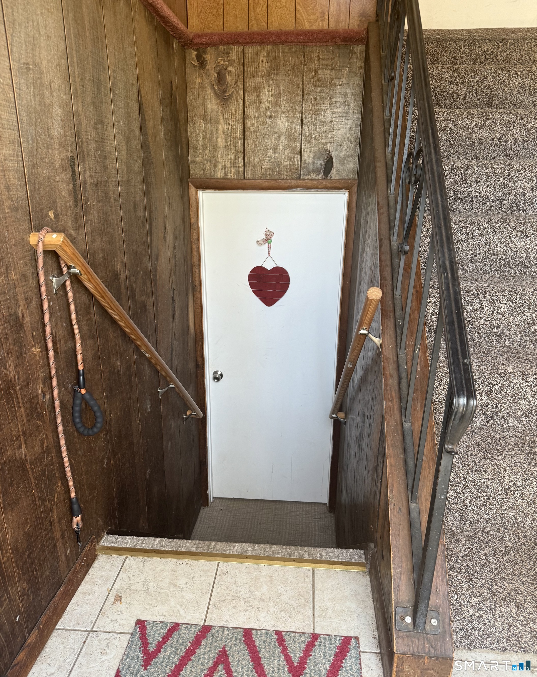 Homes for sale in Branford, CT | 158 Leetes Island Rd, Branford, CT 06405 | MLS# 24143940