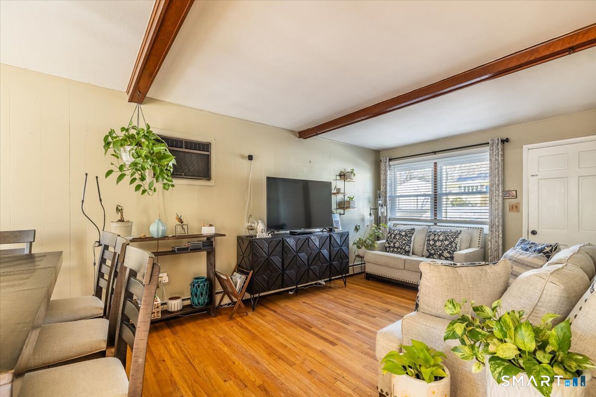 Homes for sale in Naugatuck, CT | 171 Union City Rd, Naugatuck, CT 06770 | MLS# 24148571