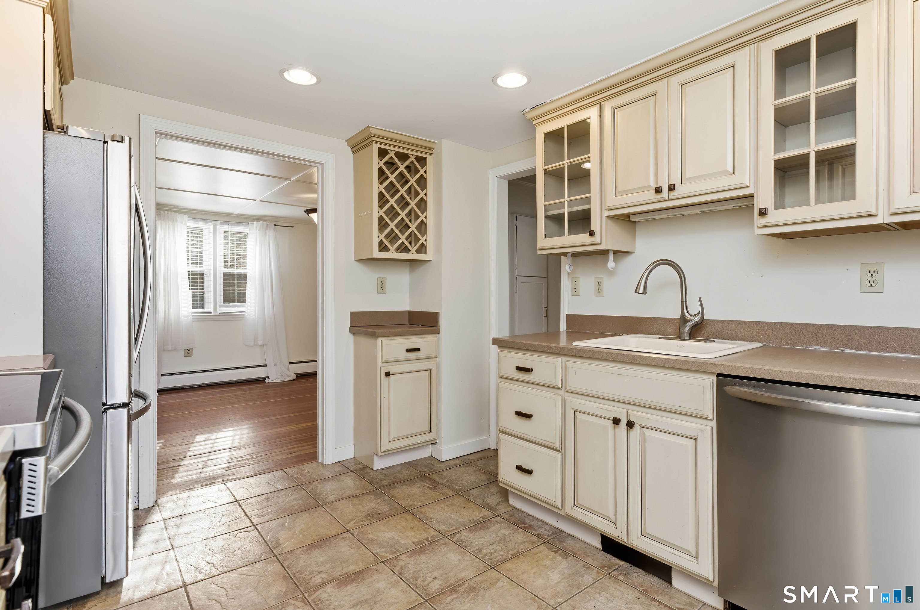 Photo 14 of 20 Keirstead Circle, Marlborough, CT