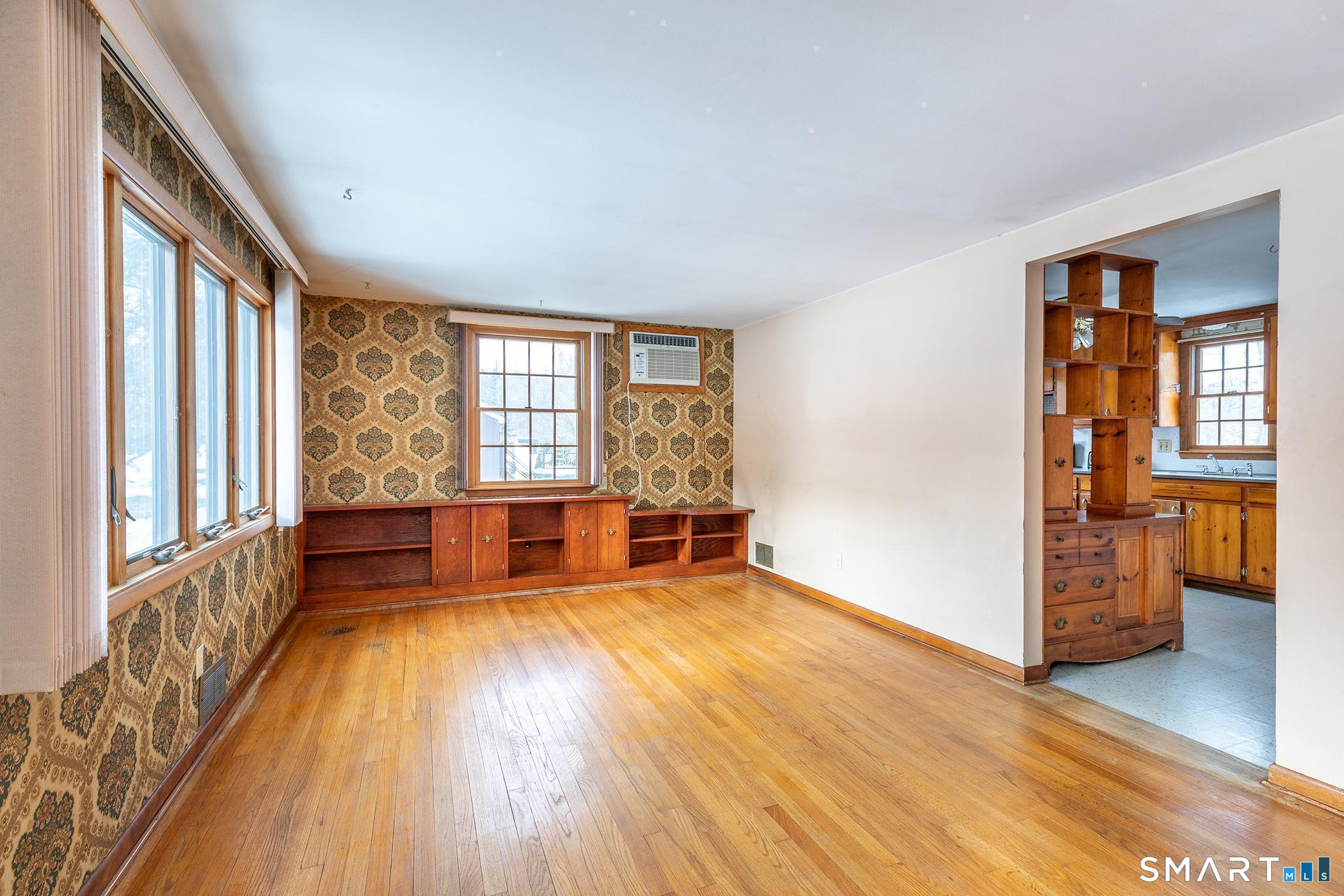 Photo 11 of 10 Bonnybrook Drive, New Milford, CT