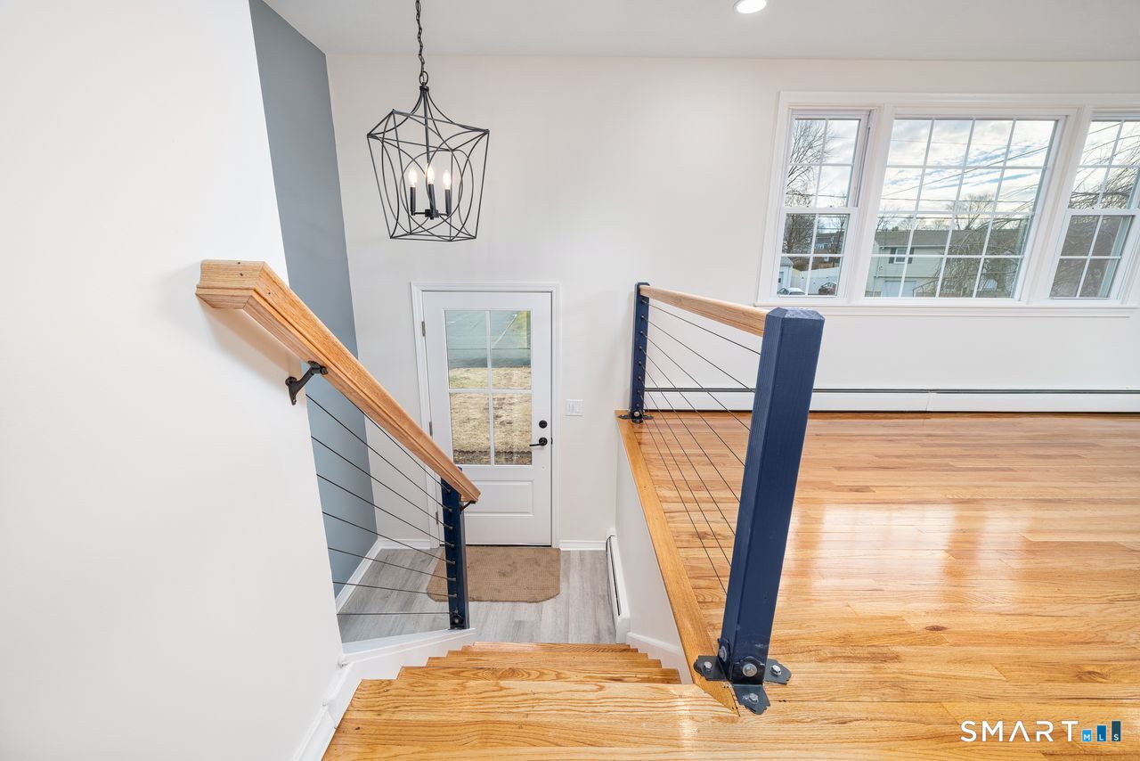 Photo 16 of 236 Old Farm Drive, Newington, CT