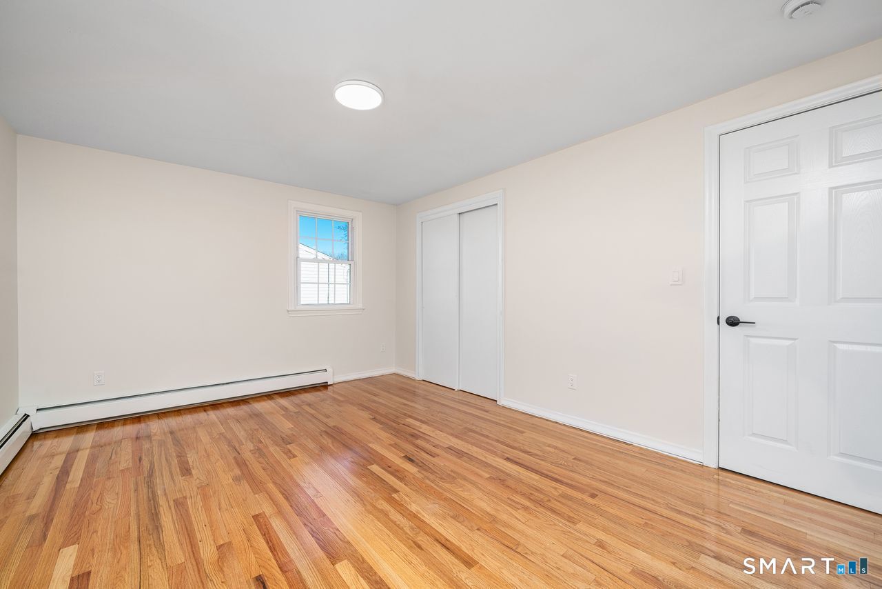 Photo 22 of 236 Old Farm Drive, Newington, CT