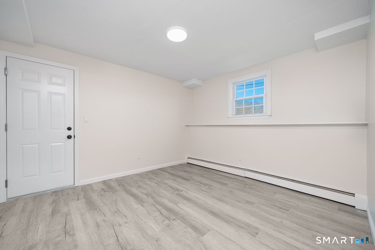 Photo 23 of 236 Old Farm Drive, Newington, CT