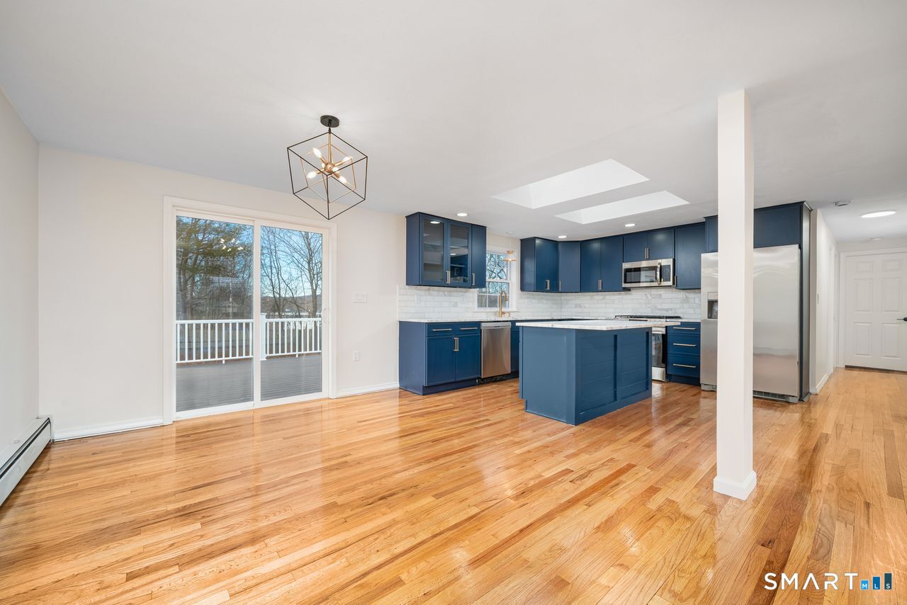 Photo 10 of 236 Old Farm Drive, Newington, CT