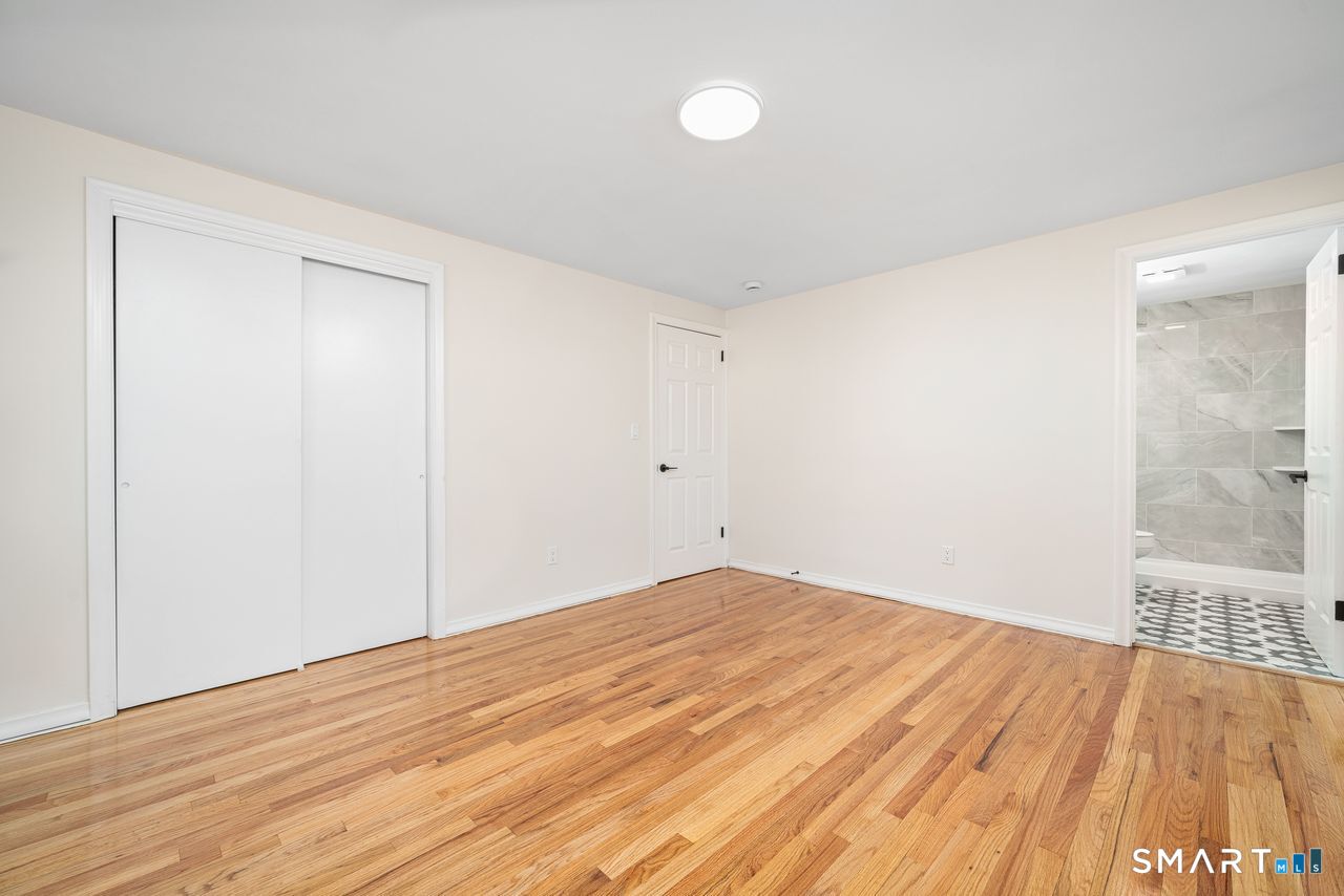 Photo 18 of 236 Old Farm Drive, Newington, CT