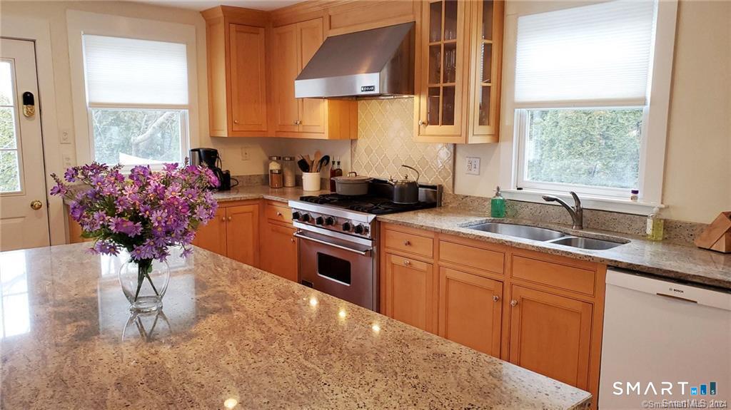 Photo 2 of 12 Flower Avenue, Madison, CT