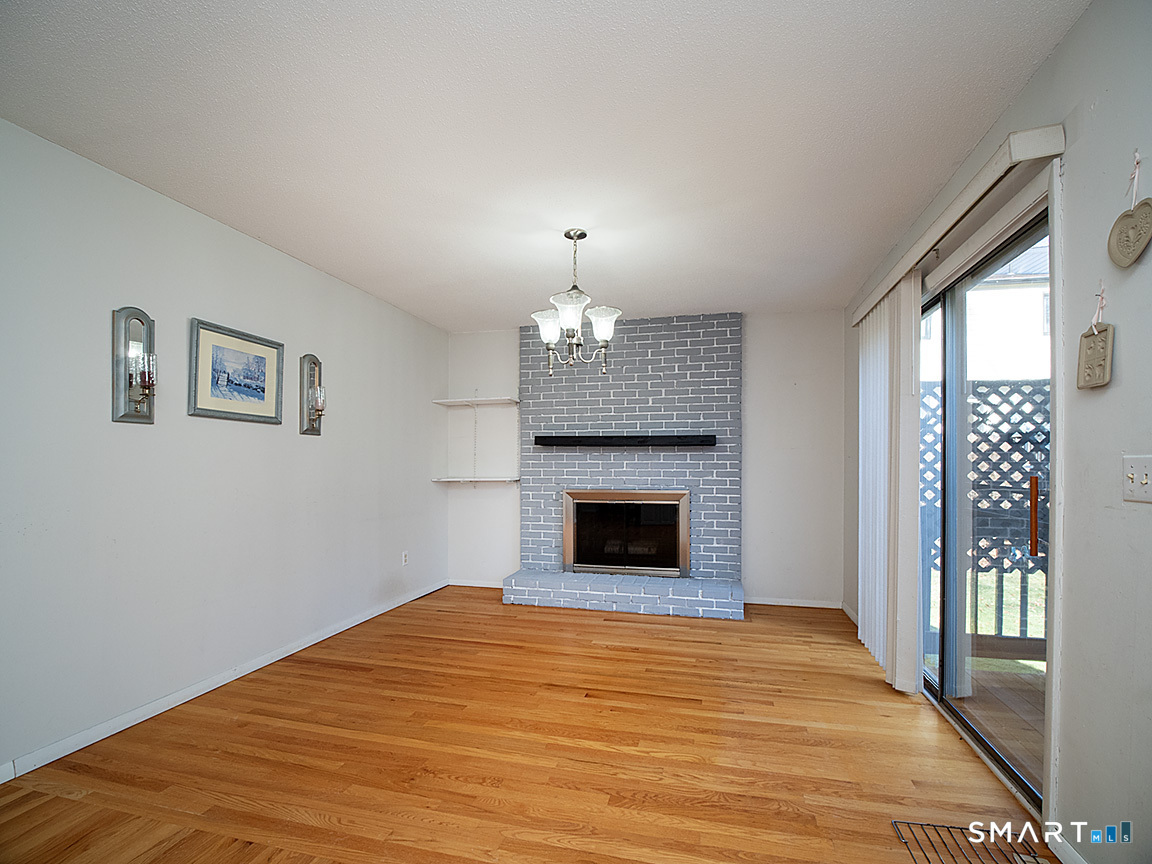 Homes for sale in Branford, CT | 19 Hampton Park #19, Branford, CT 06405 | MLS# 24147737