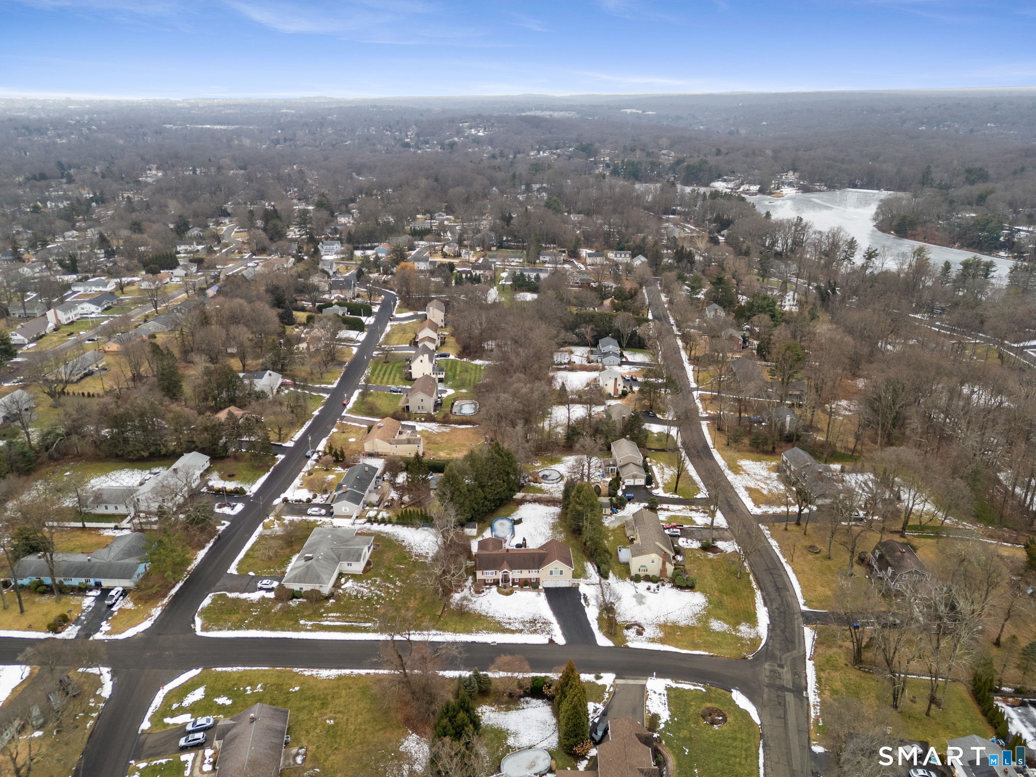 Photo 40 of 21 Histon Road, Trumbull, CT