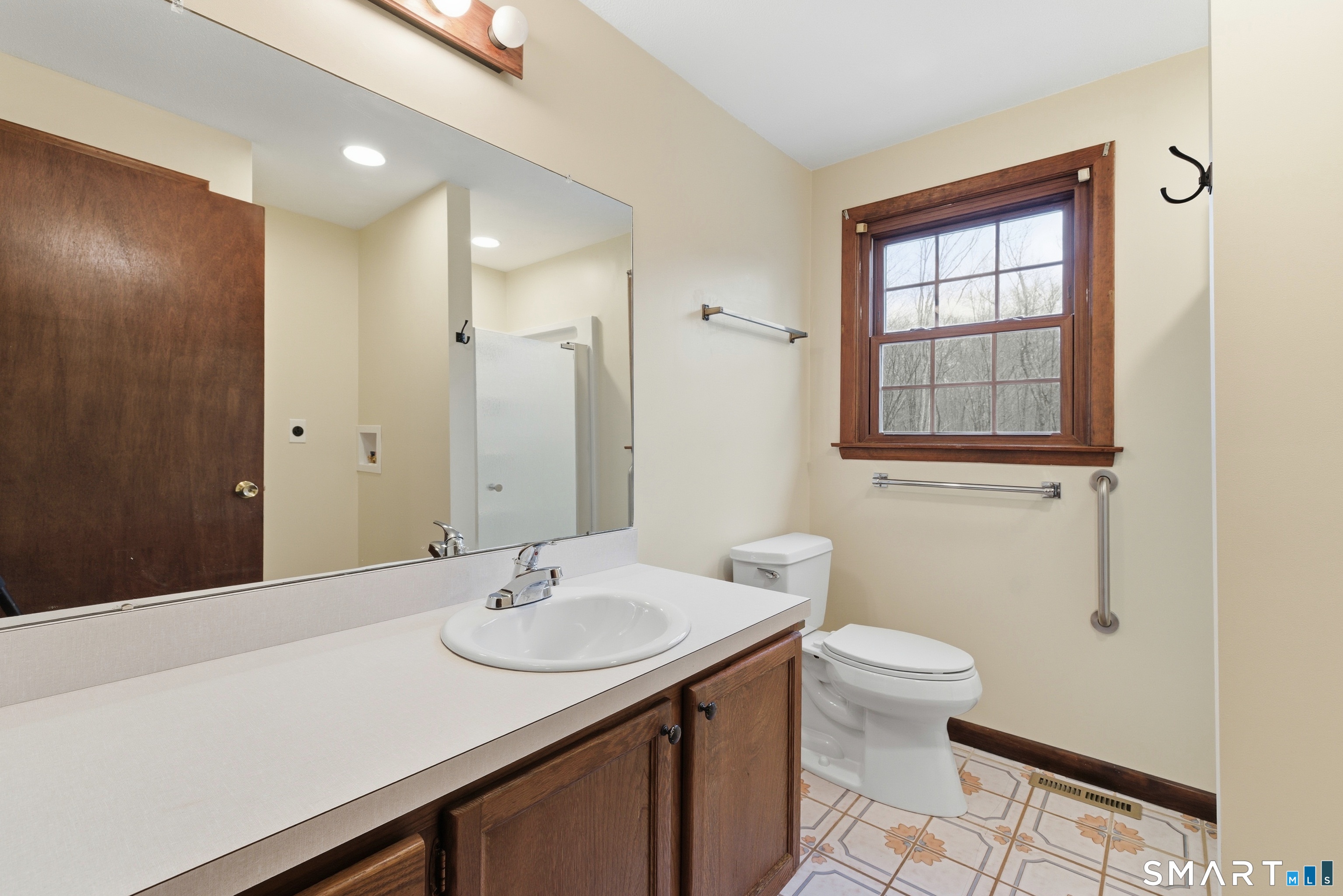 Photo 16 of 106 David Drive, Coventry, CT