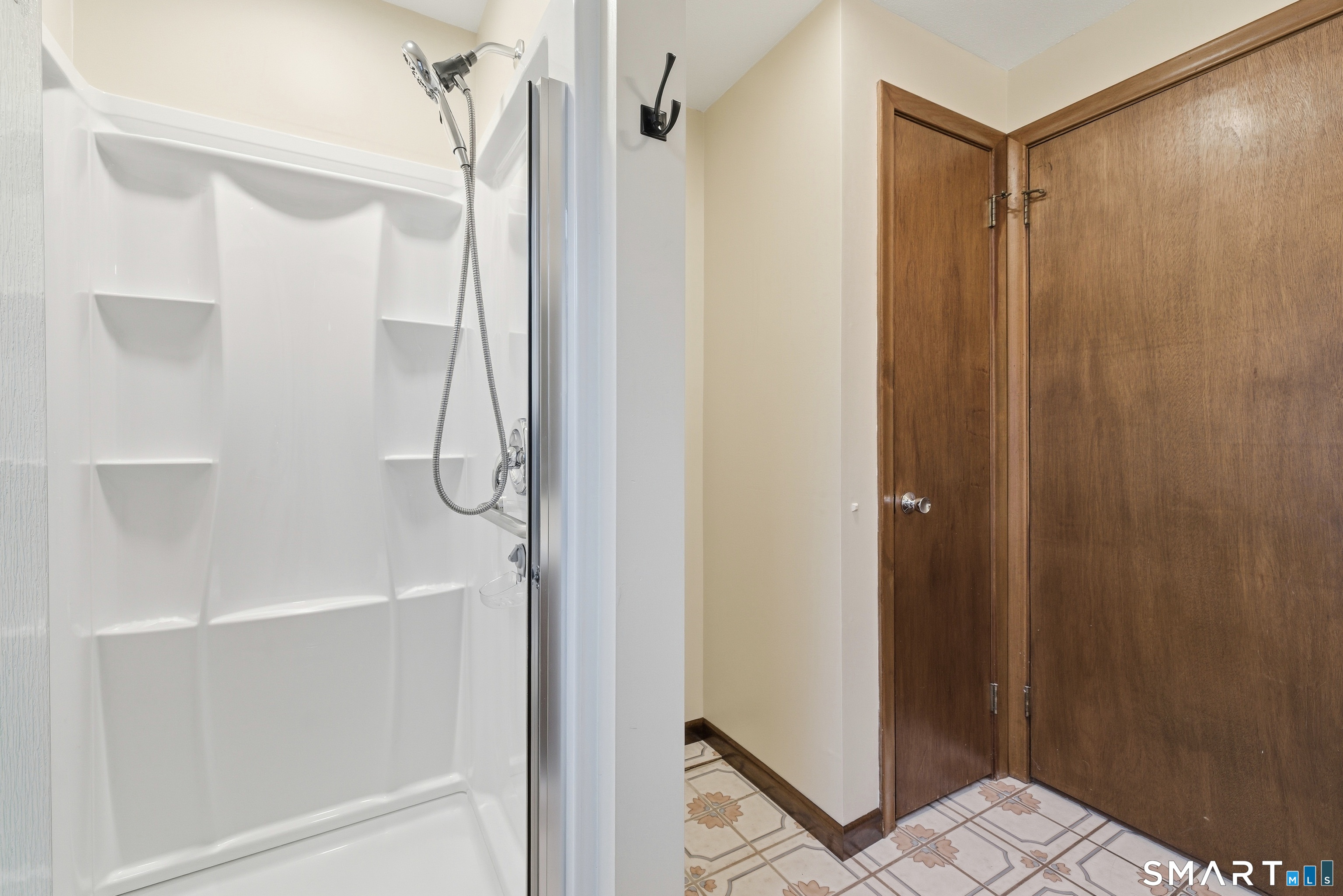 Photo 17 of 106 David Drive, Coventry, CT