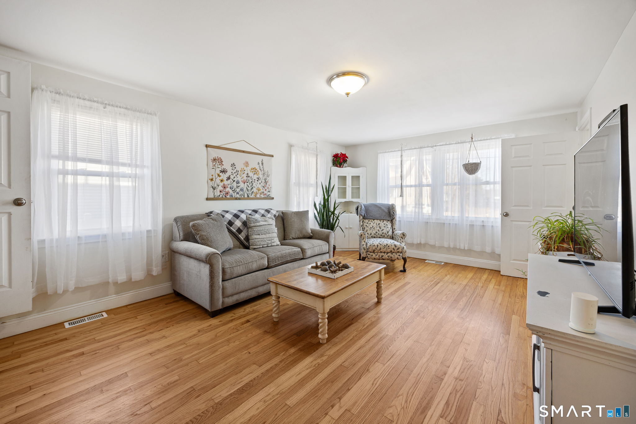 Photo 6 of 64 Coe Avenue, East Haven, CT