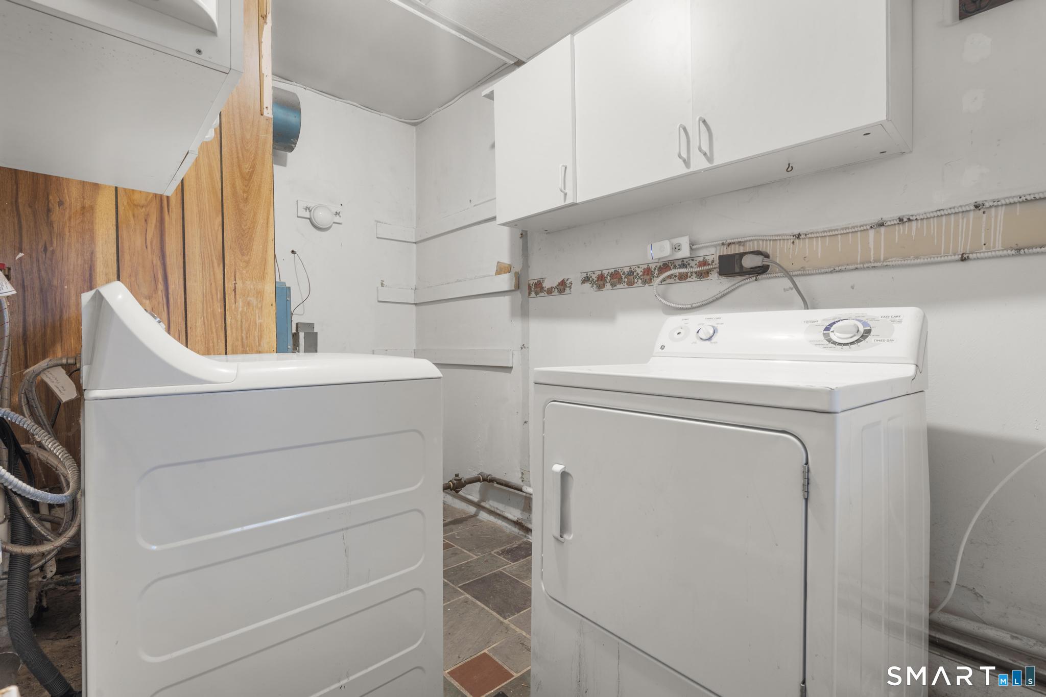 Photo 24 of 89 Green Meadow Road, Milford, CT