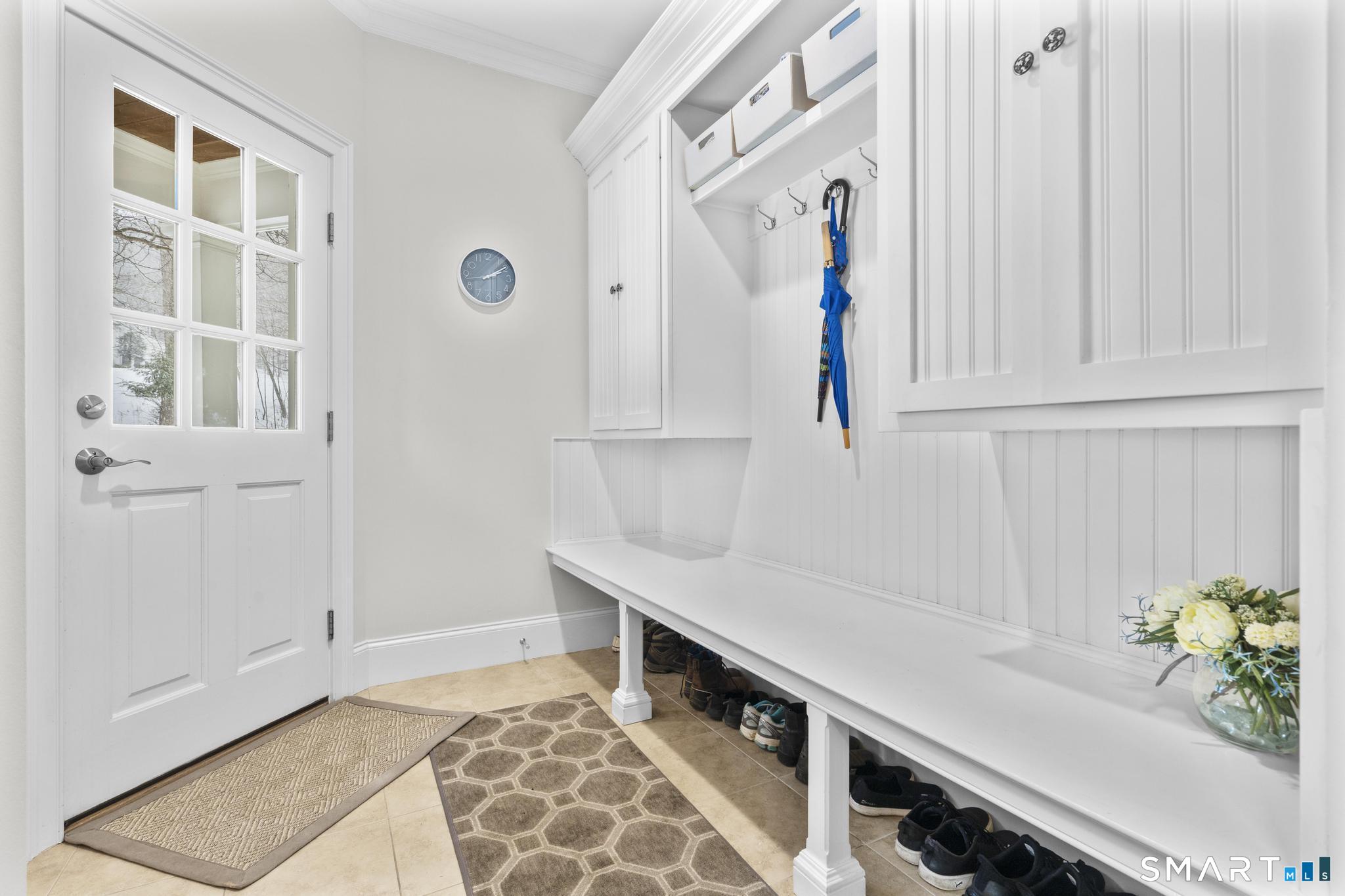 Photo 31 of 51 Elderslie Lane, Woodbridge, CT