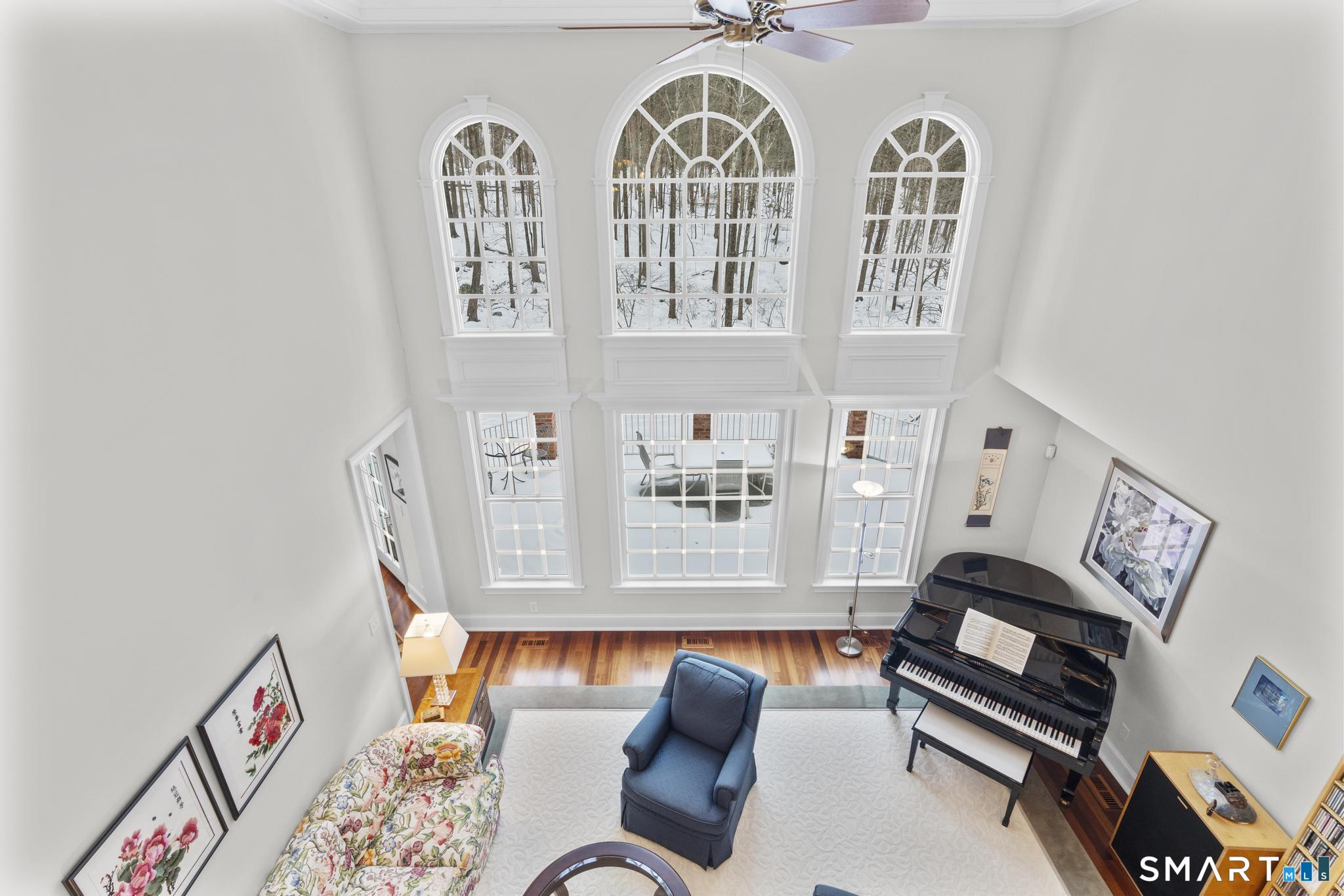 Photo 7 of 51 Elderslie Lane, Woodbridge, CT