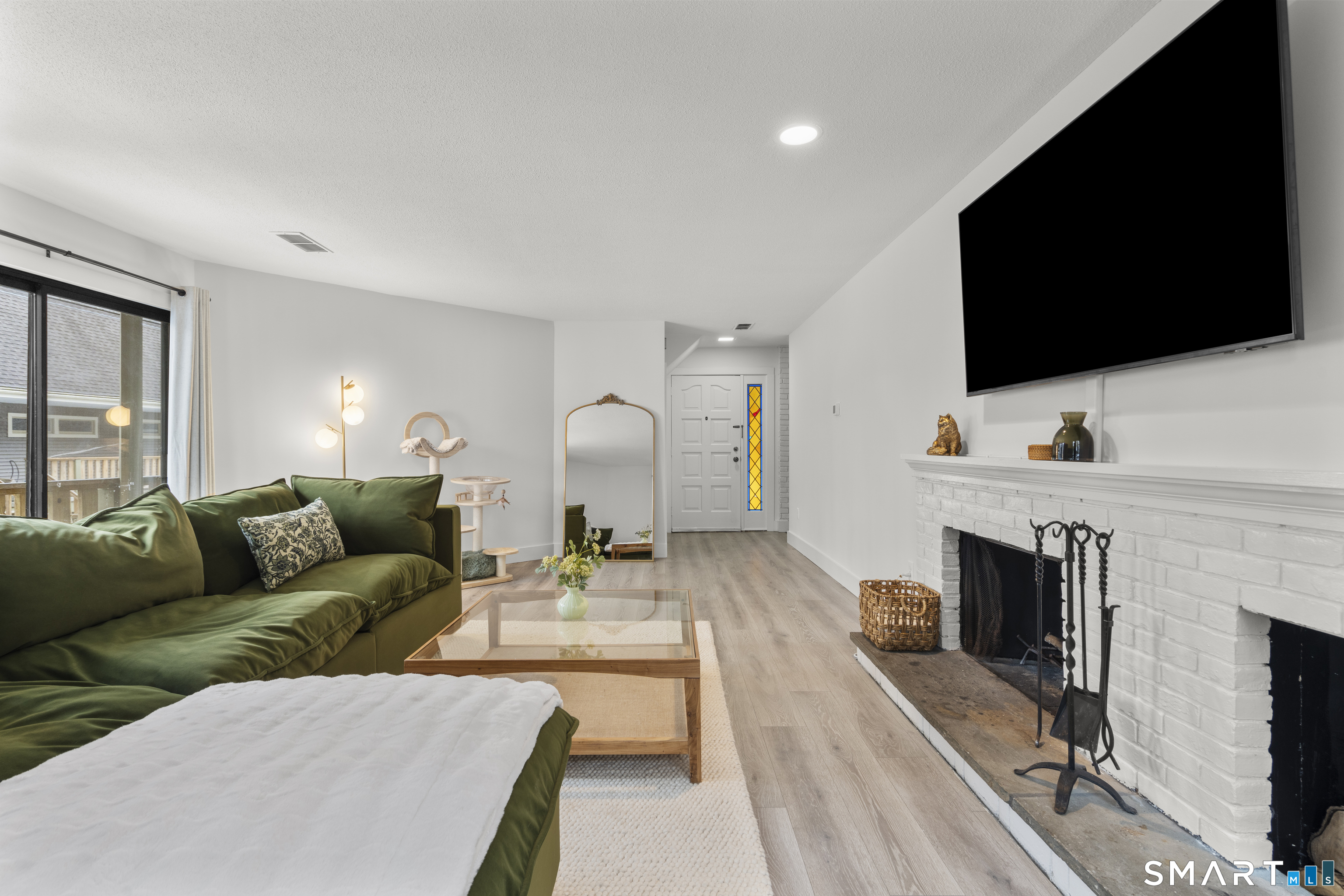 Photo 4 of 8 Upper Main Street, Sharon, CT