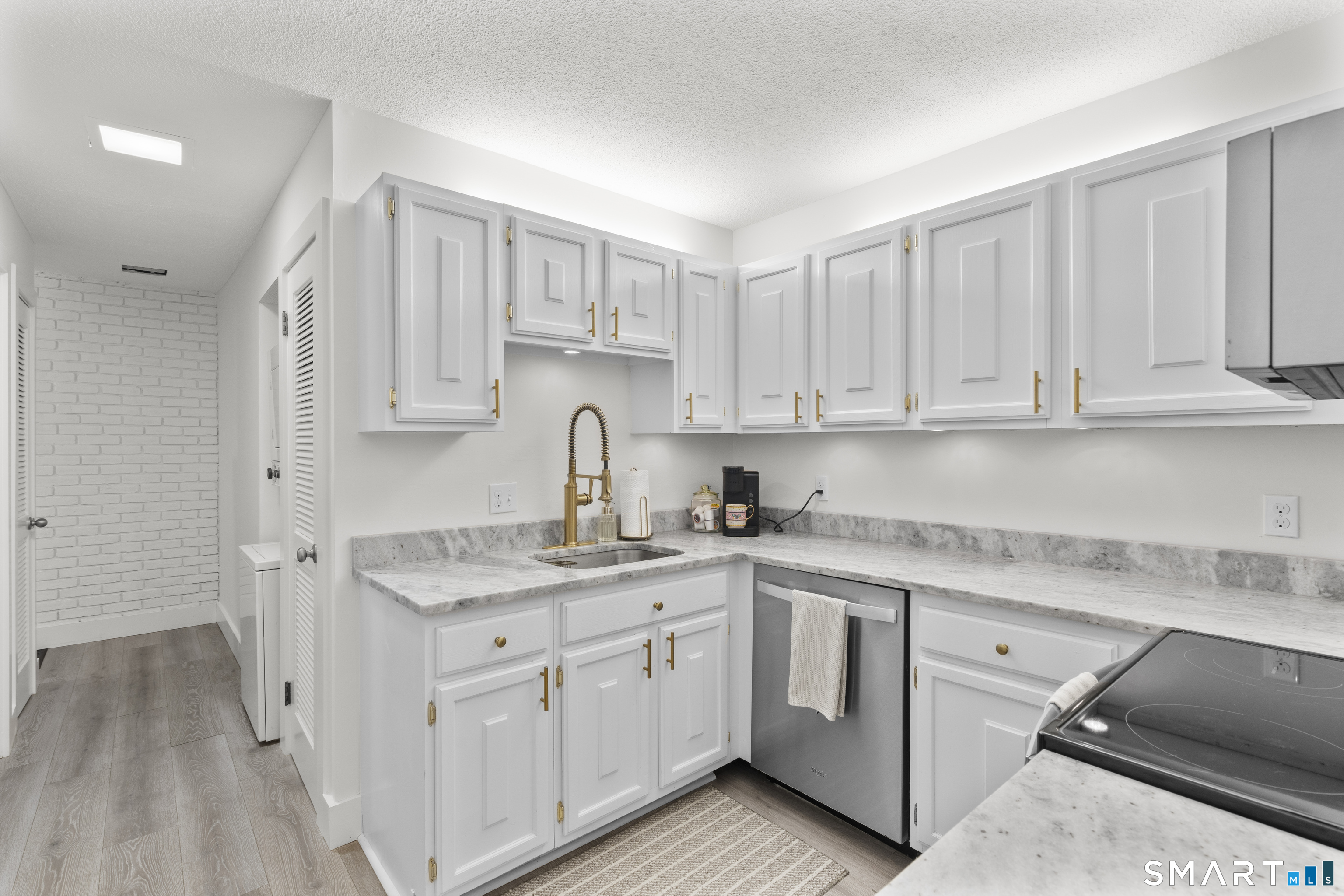 Photo 7 of 8 Upper Main Street, Sharon, CT