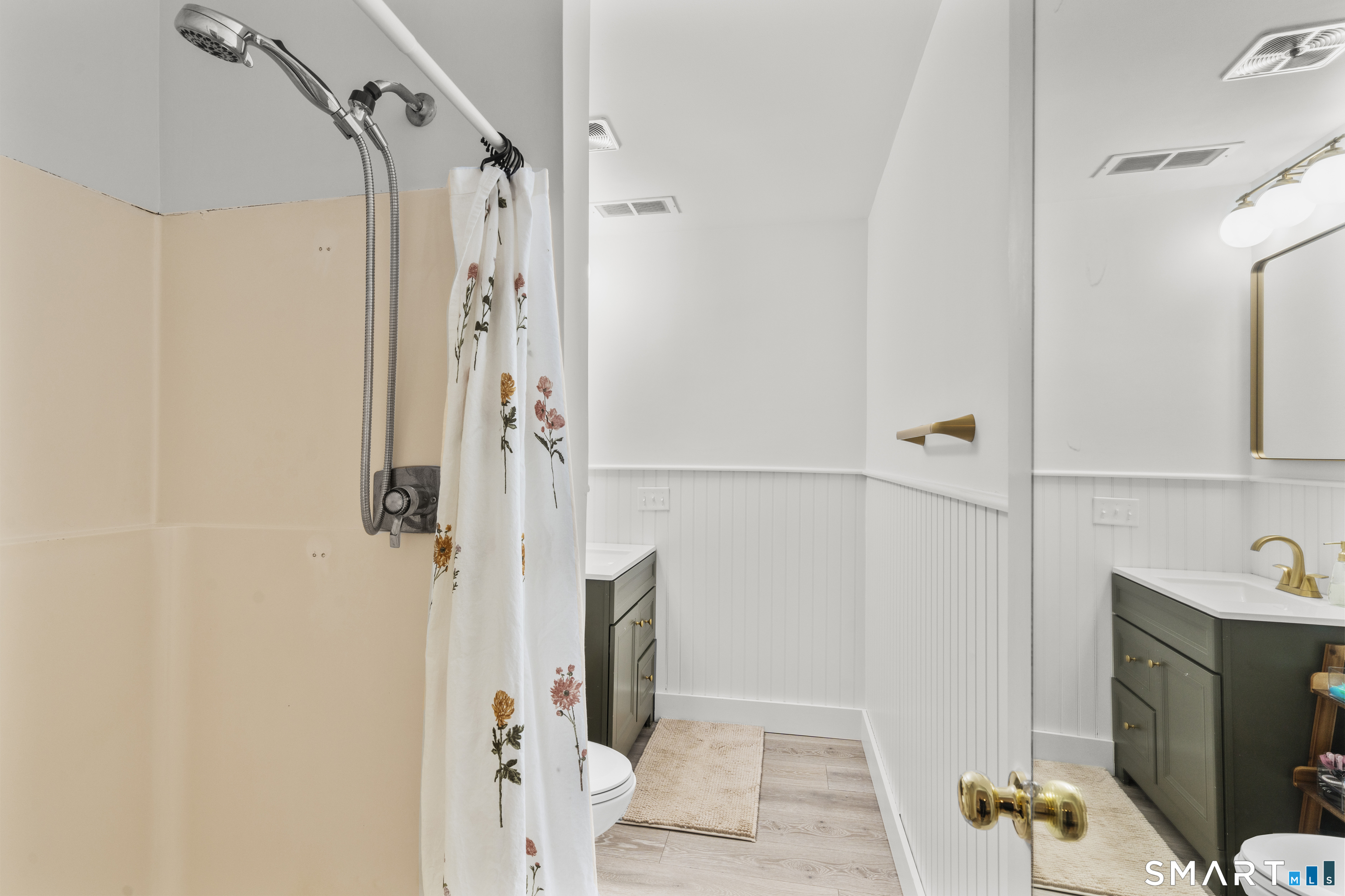 Photo 21 of 8 Upper Main Street, Sharon, CT