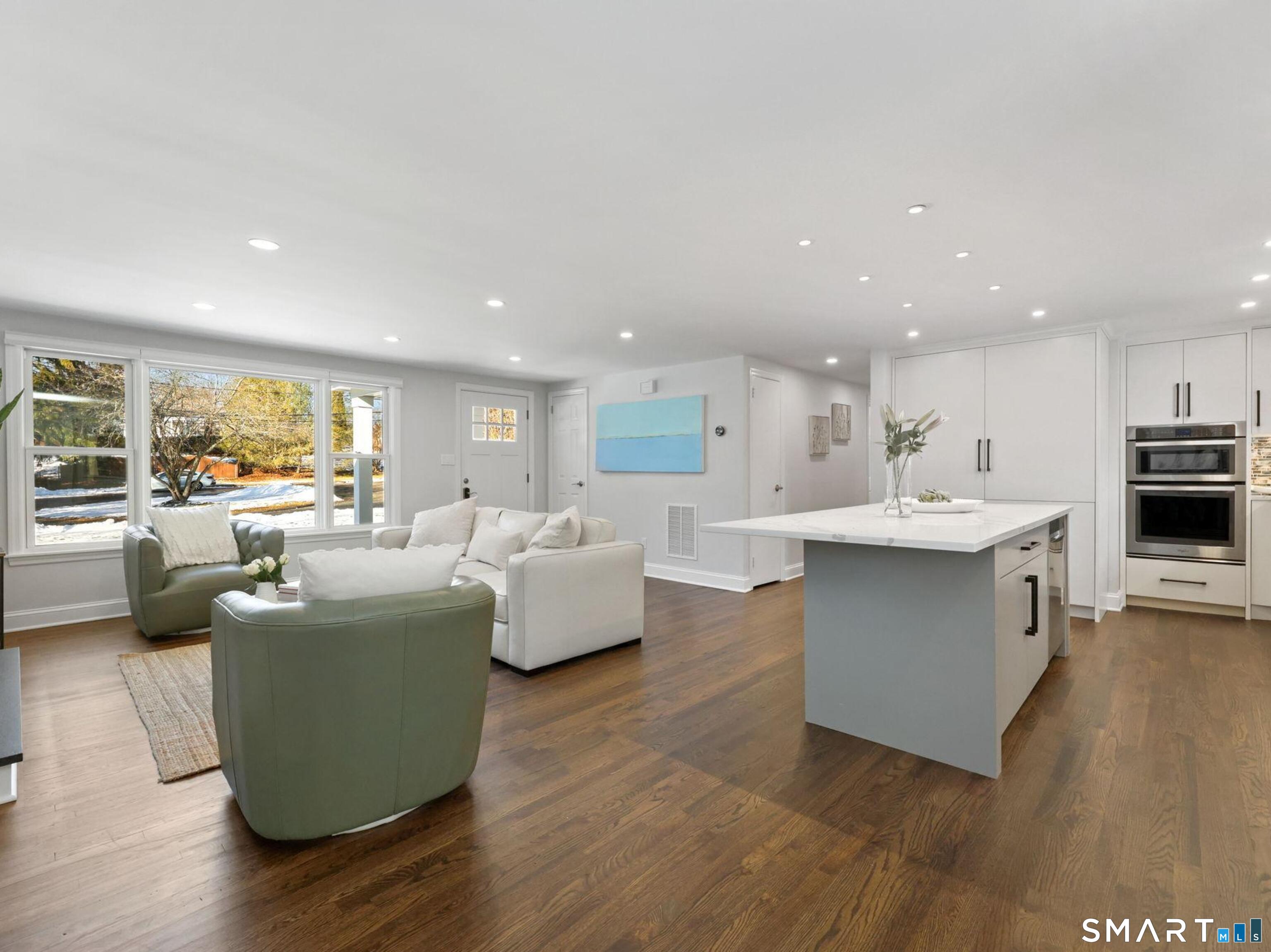 Homes for sale in Norwalk, CT | 9 Arnold Ln, Norwalk, CT 06853 | MLS# 24148191