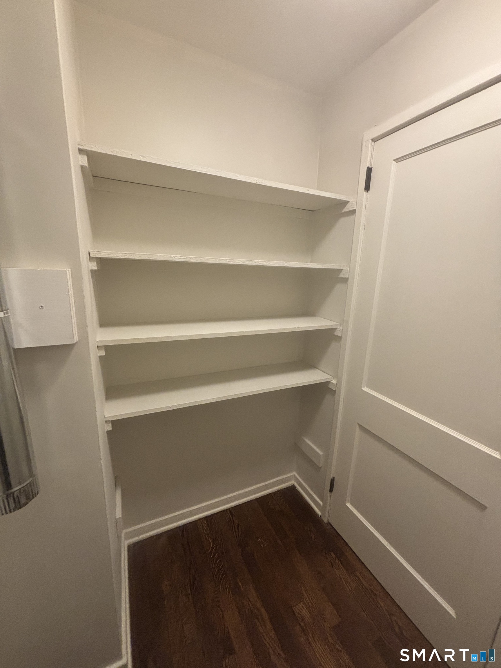 Photo 6 of 38 Elmhurst Circle, West Hartford, CT