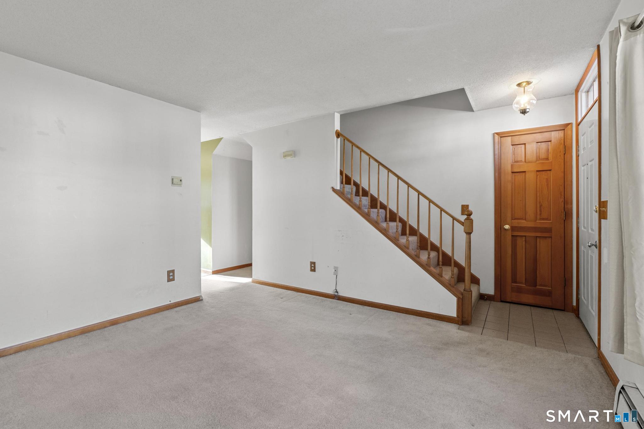 Homes for sale in South Windsor, CT | 16 Foxglove Ln #16, South Windsor, CT 06074 | MLS# 24144499