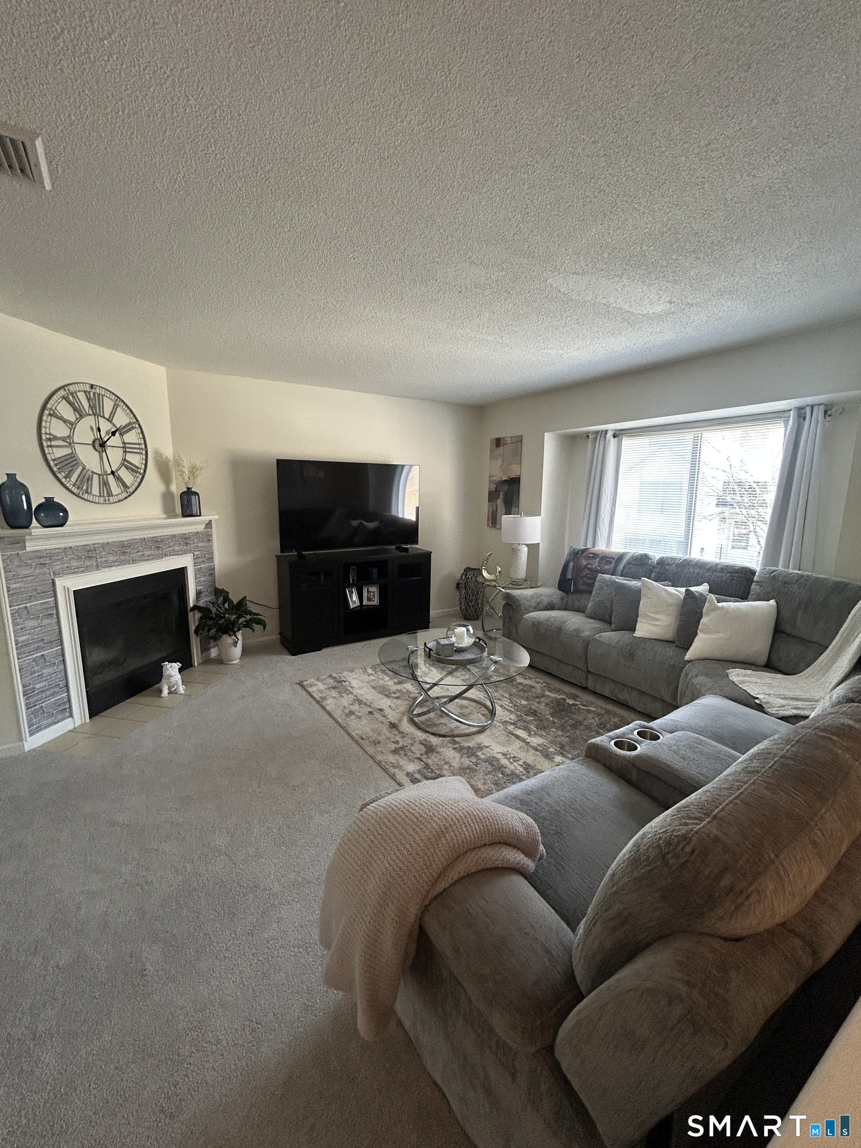 Homes for sale in Danbury, CT | 68 Virginia Ave #11, Danbury, CT 06810 | MLS# 24148377