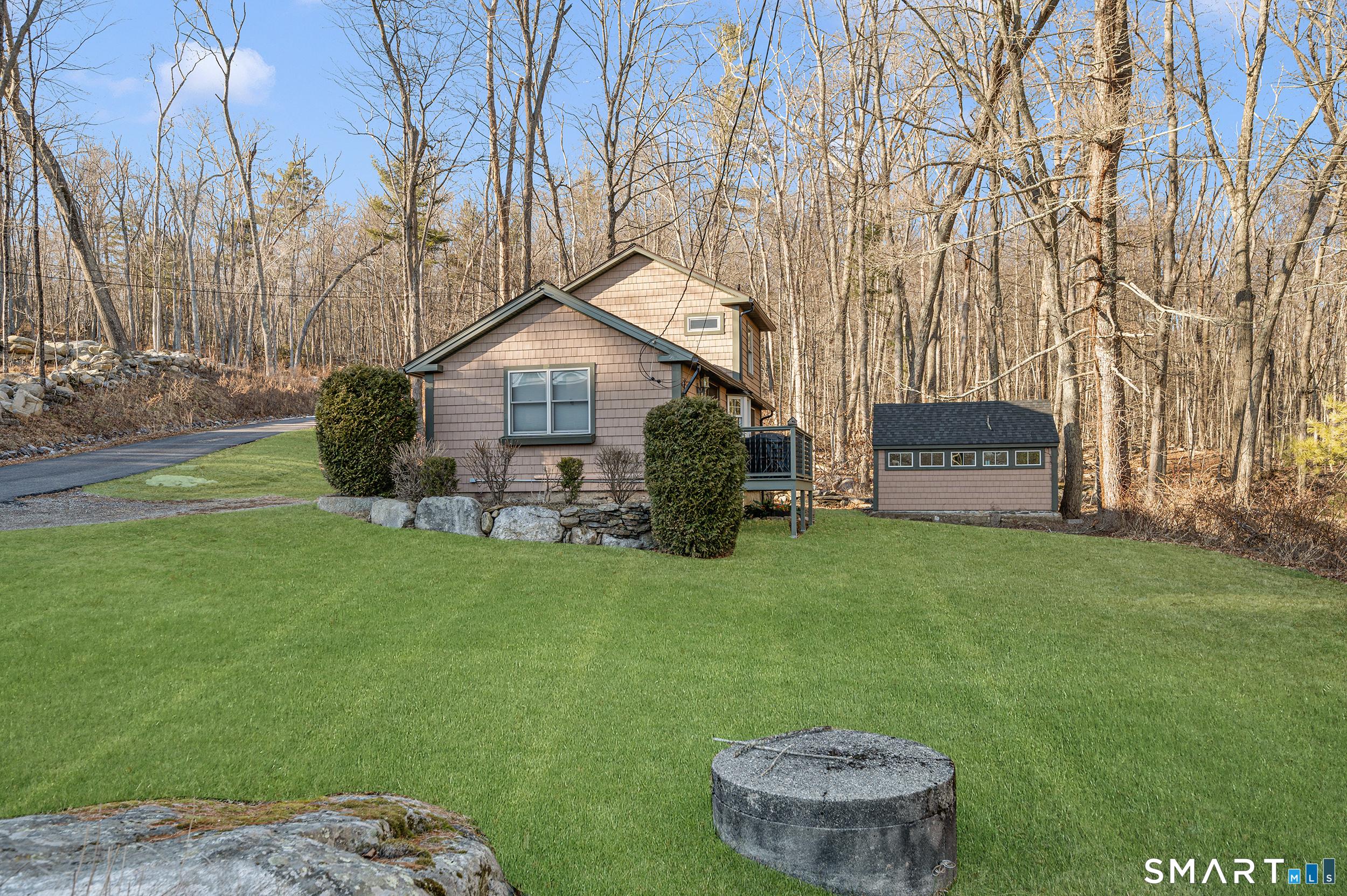 Photo 5 of 455 Brayman Hollow Road, Pomfret, CT