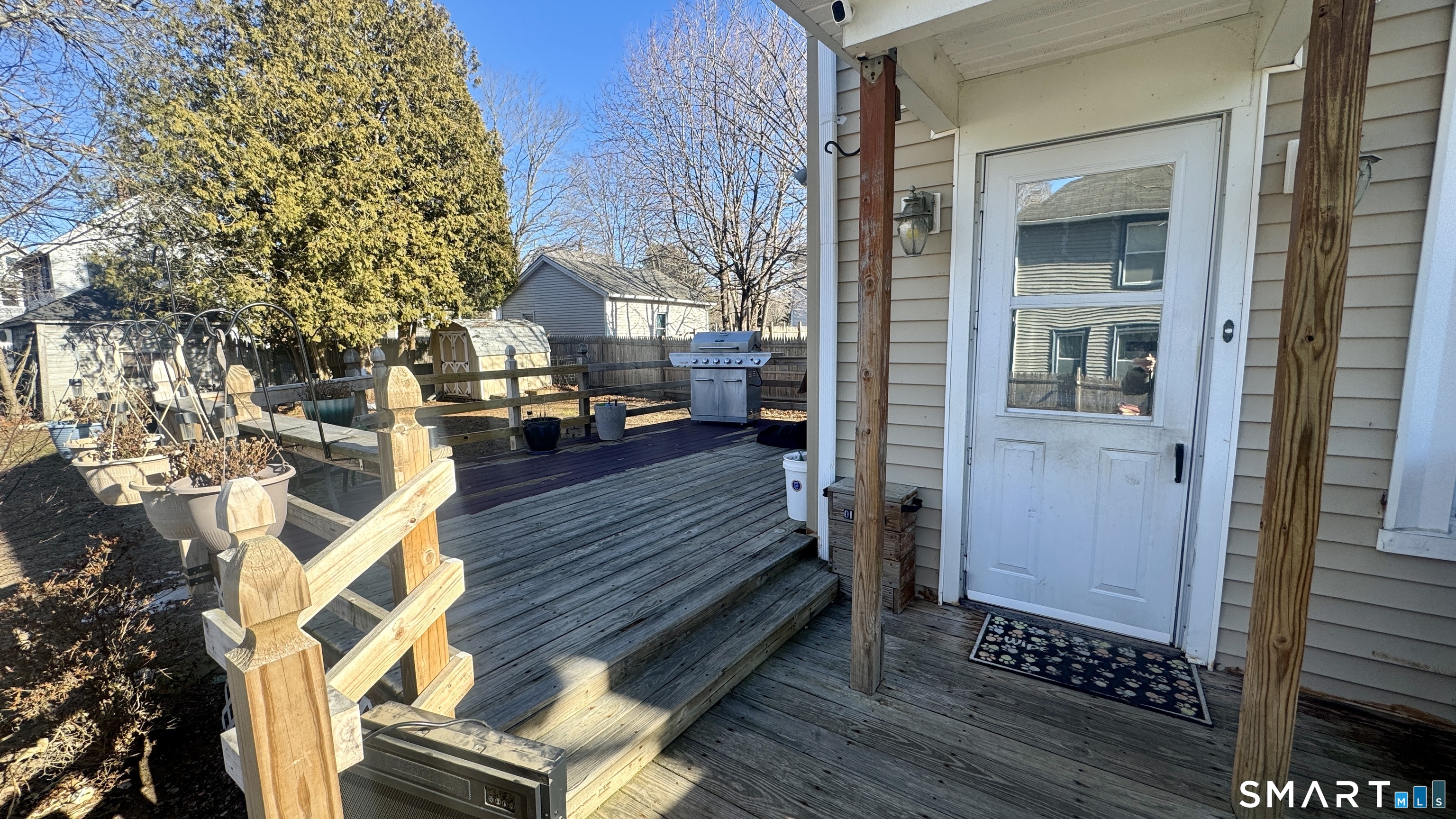 Homes for sale in Norwich, CT | 7 Quinebaug Rd, Norwich, CT 06360 | MLS# 24148796