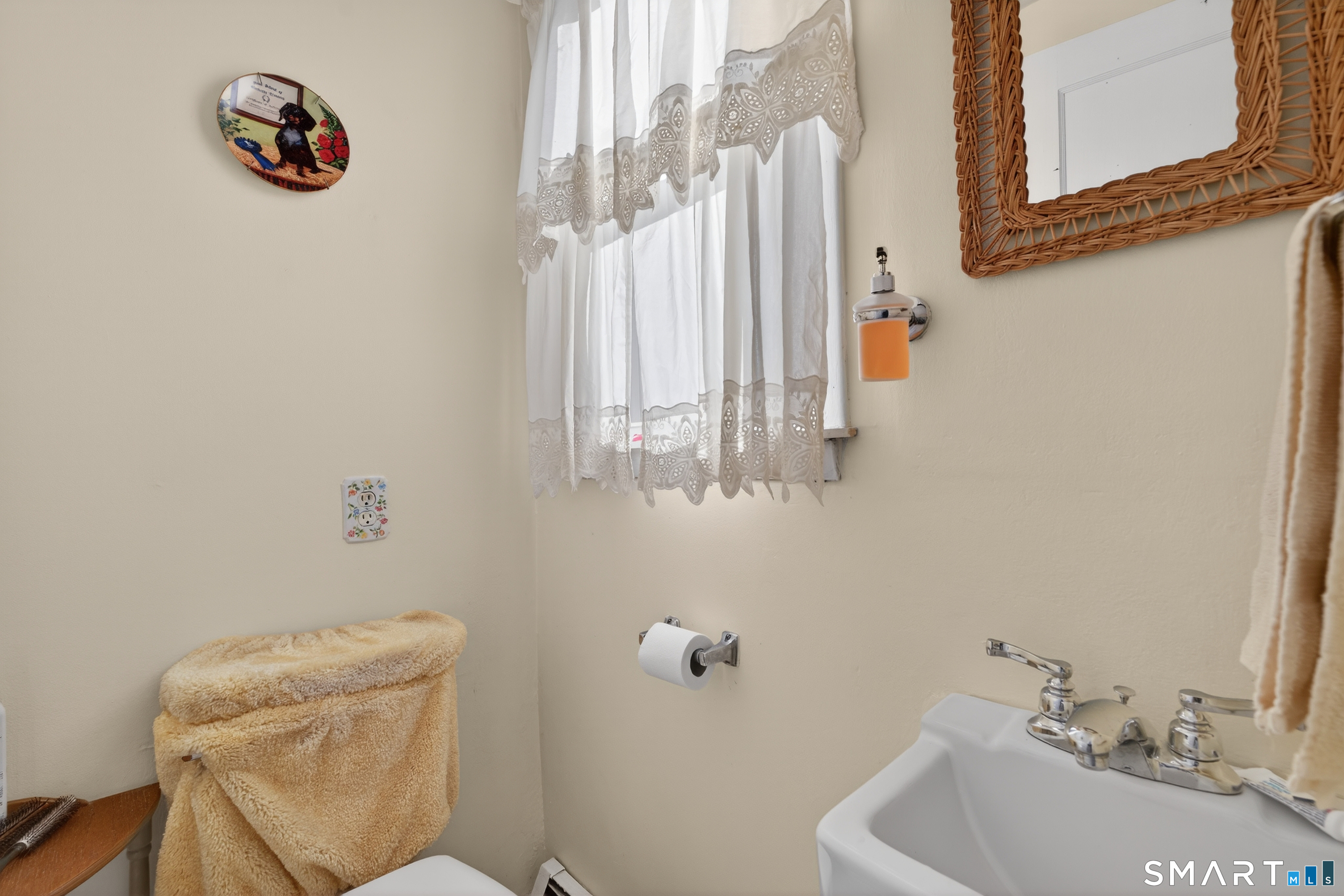 Photo 20 of 83 Disbrow Street, Stratford, CT