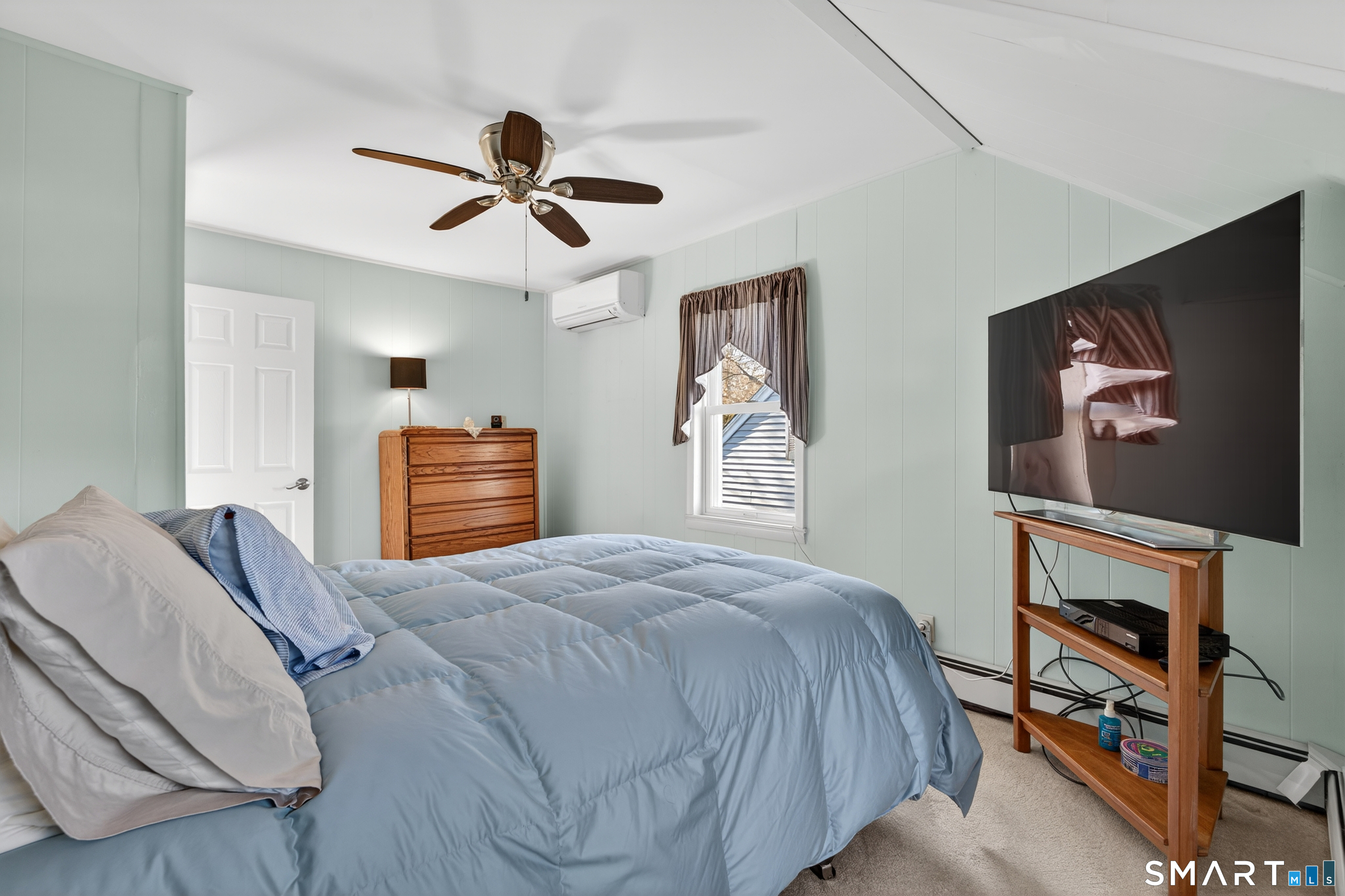 Photo 26 of 83 Disbrow Street, Stratford, CT