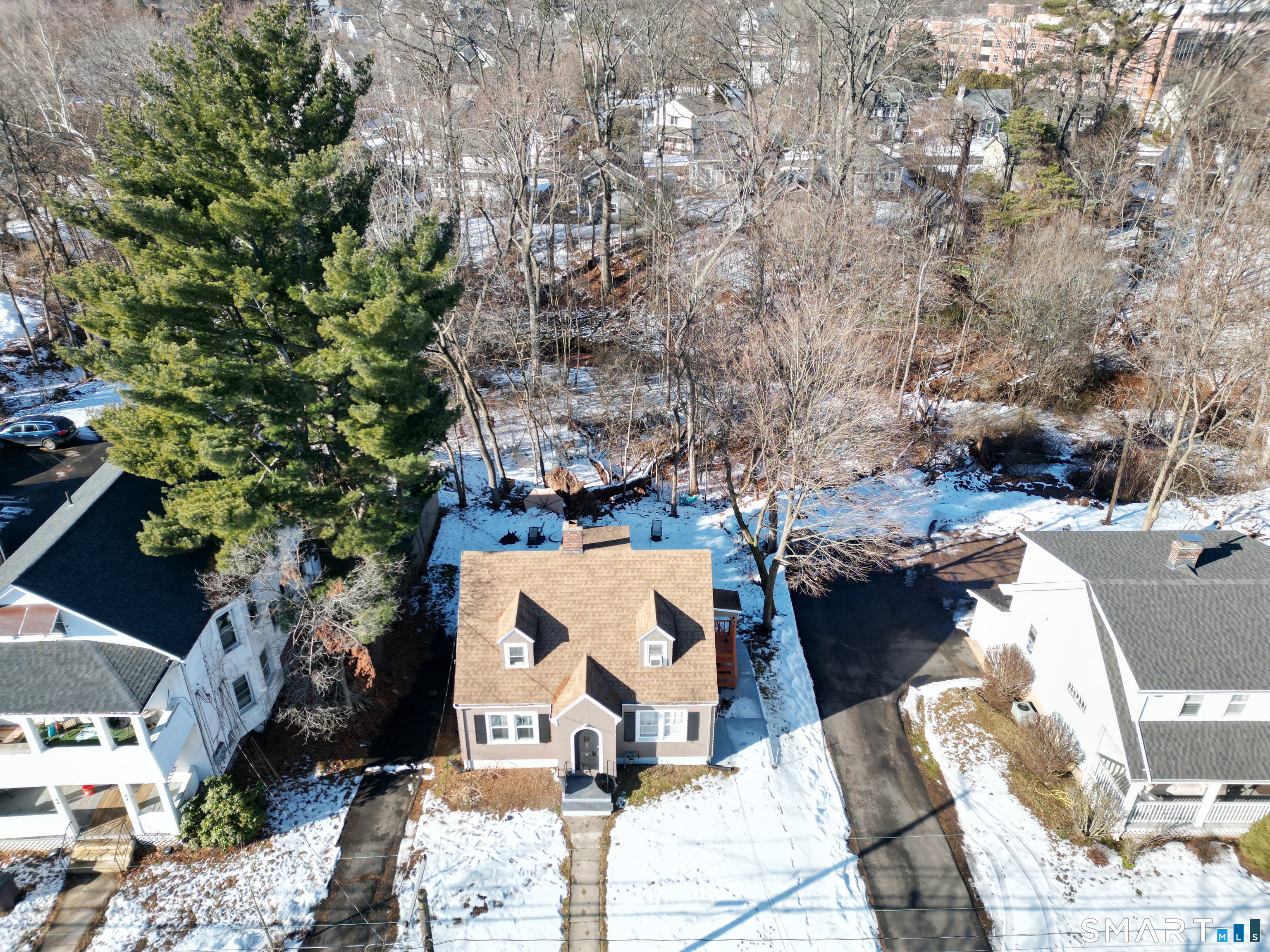 Photo 29 of 72 Hillcrest Avenue, New Britain, CT