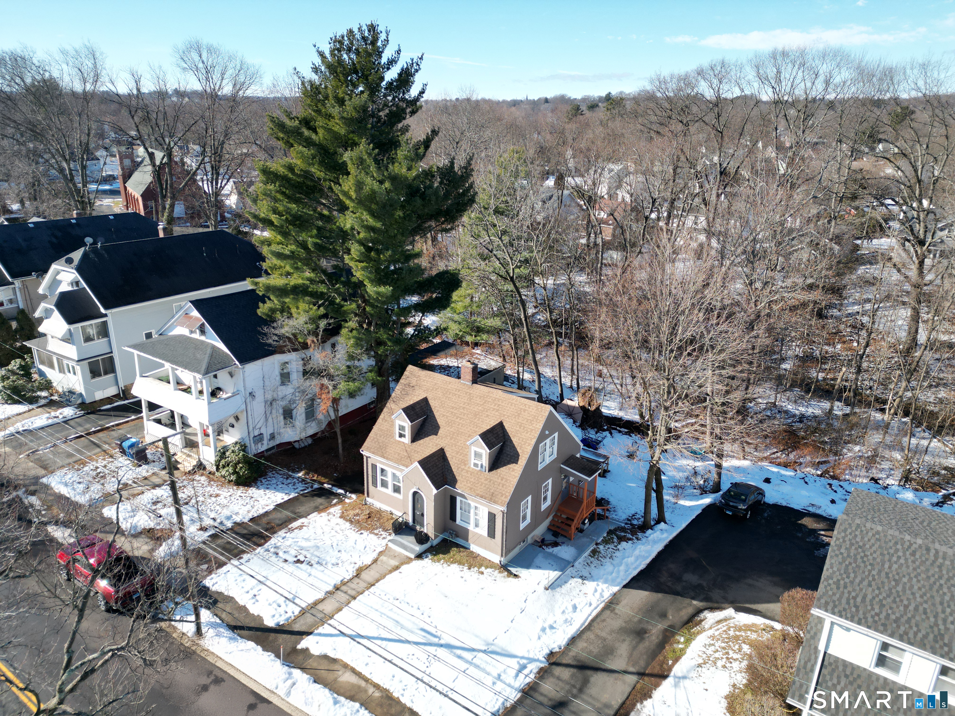 Photo 30 of 72 Hillcrest Avenue, New Britain, CT