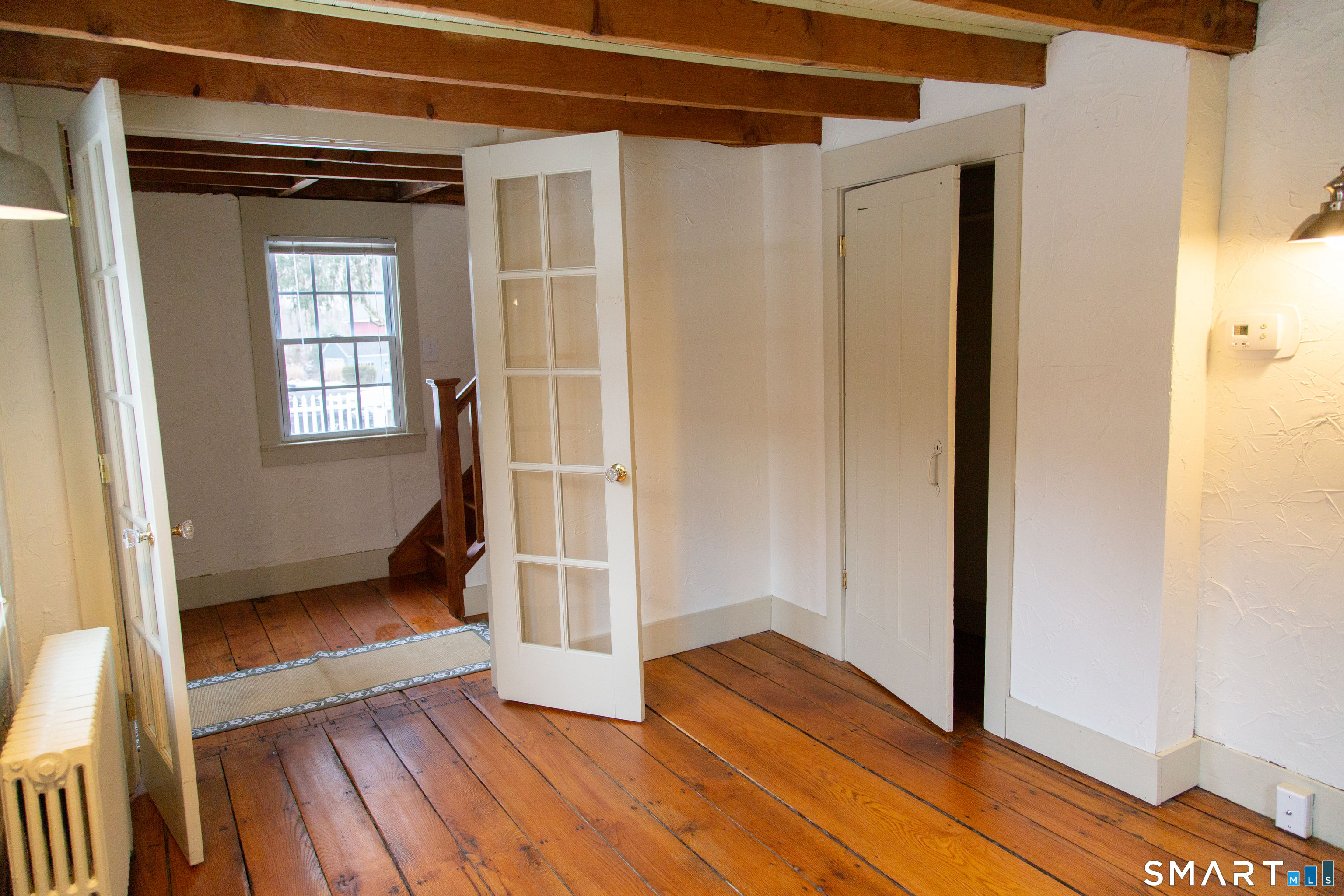 Photo 6 of 1187 Mount Carmel Avenue, North Haven, CT