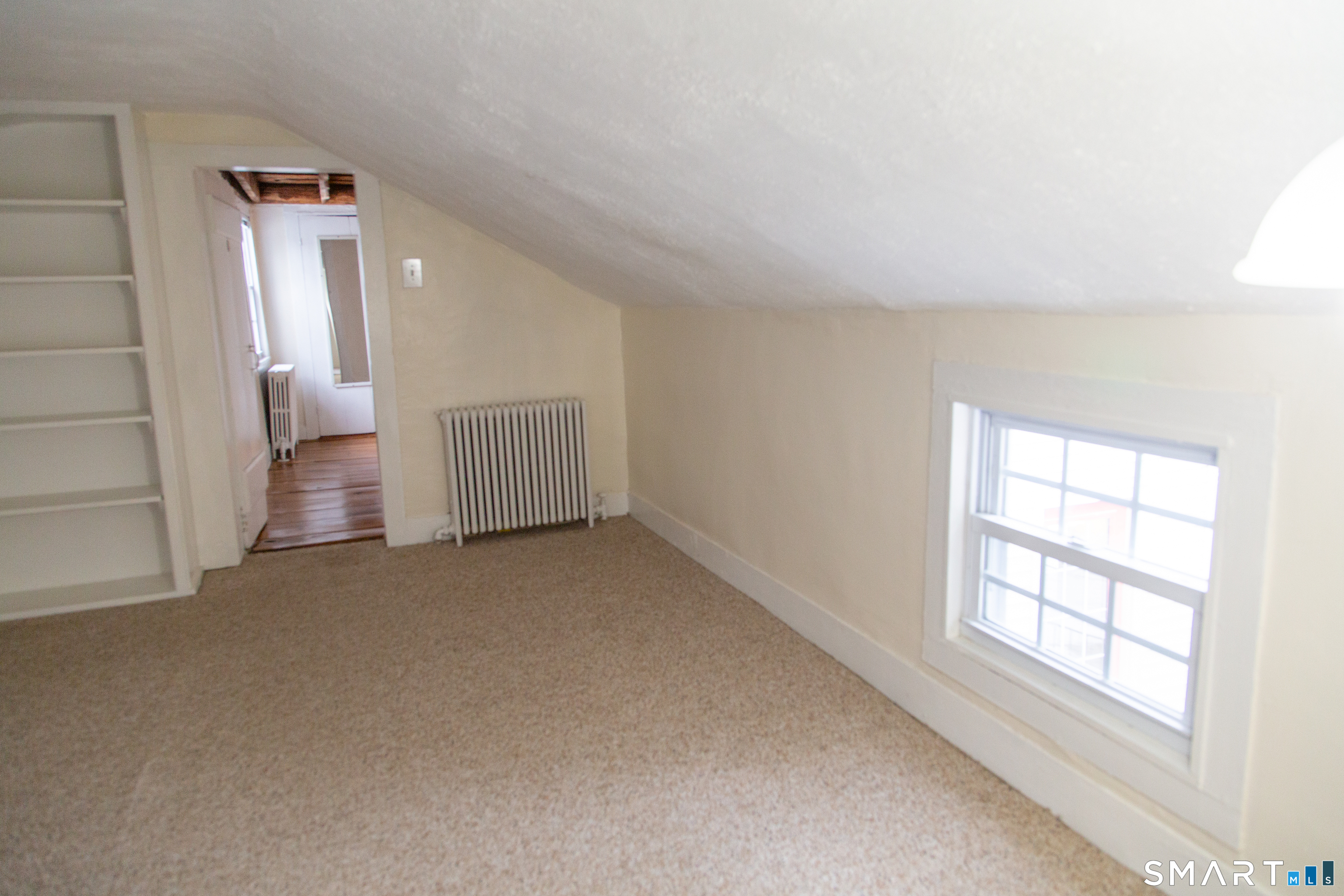 Photo 29 of 1187 Mount Carmel Avenue, North Haven, CT