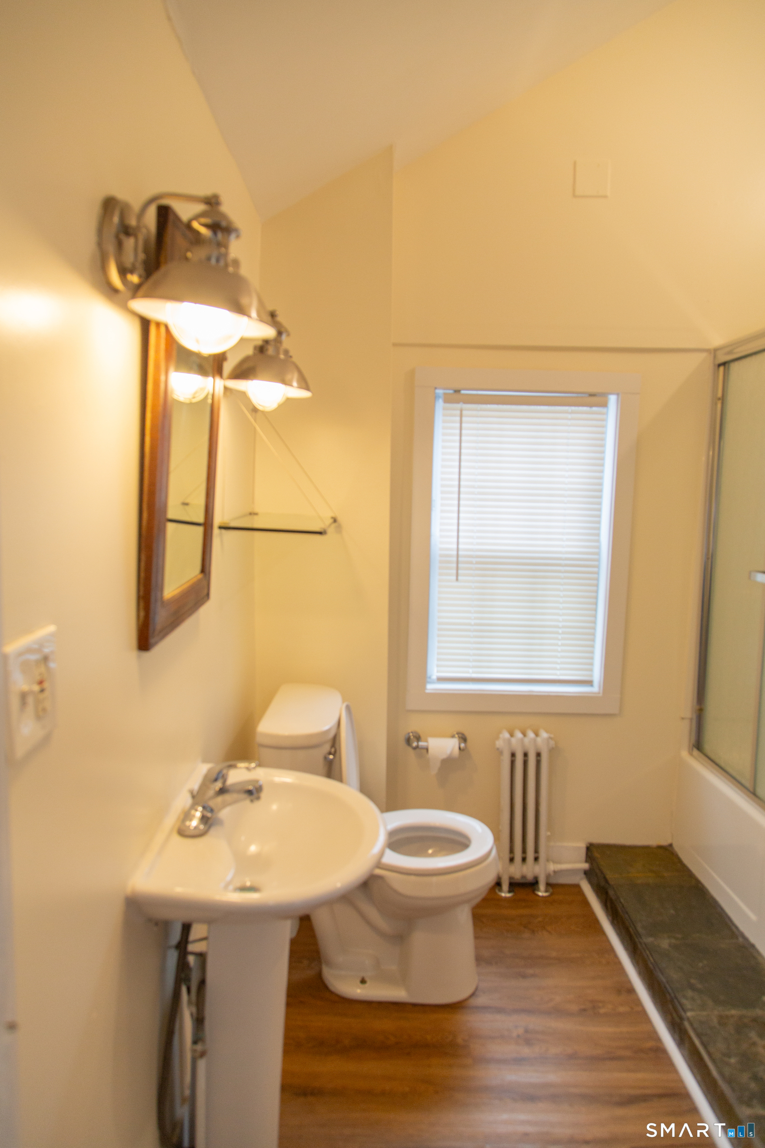 Photo 33 of 1187 Mount Carmel Avenue, North Haven, CT