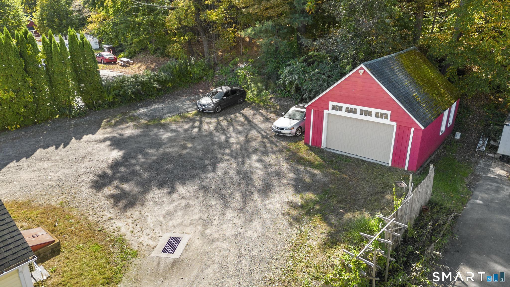 Homes for sale in New Hartford, CT | 433 Main St, New Hartford, CT 06057 | MLS# 24148826