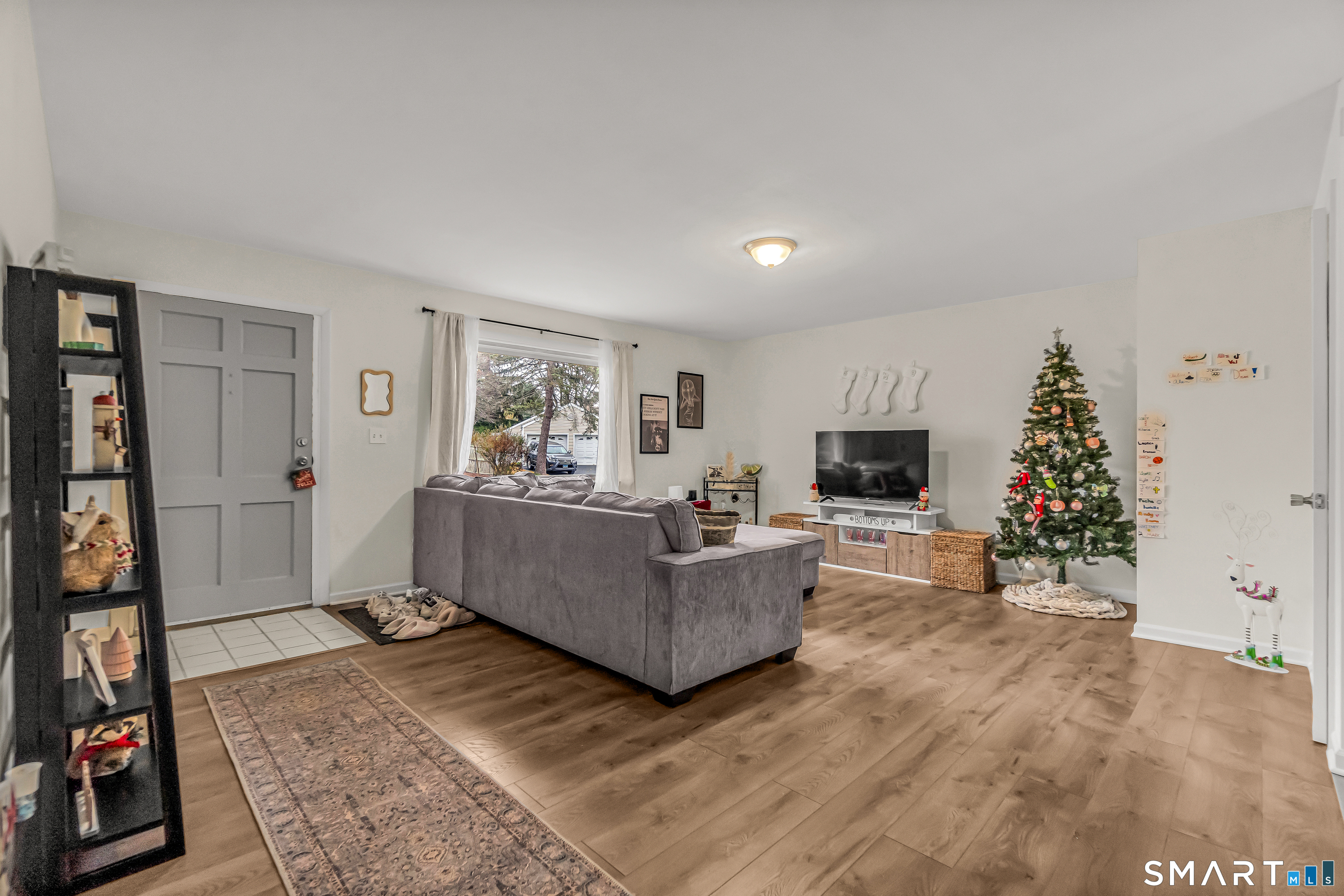 Homes for sale in Bridgeport, CT | 252 Bear Paw Rd, Bridgeport, CT 06606 | MLS# 24146728