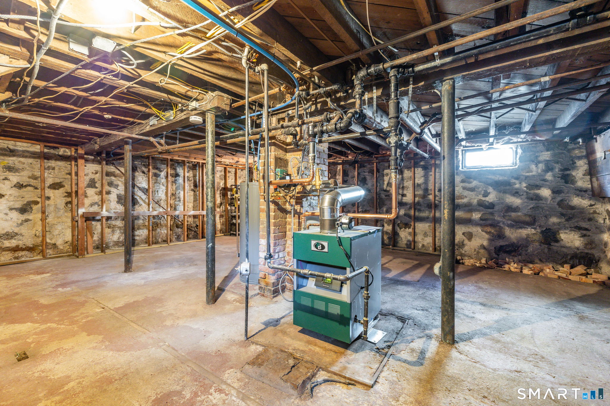 Homes for sale in Waterbury, CT | 74 Pierpont St, Waterbury, CT 06708 | MLS# 24145644