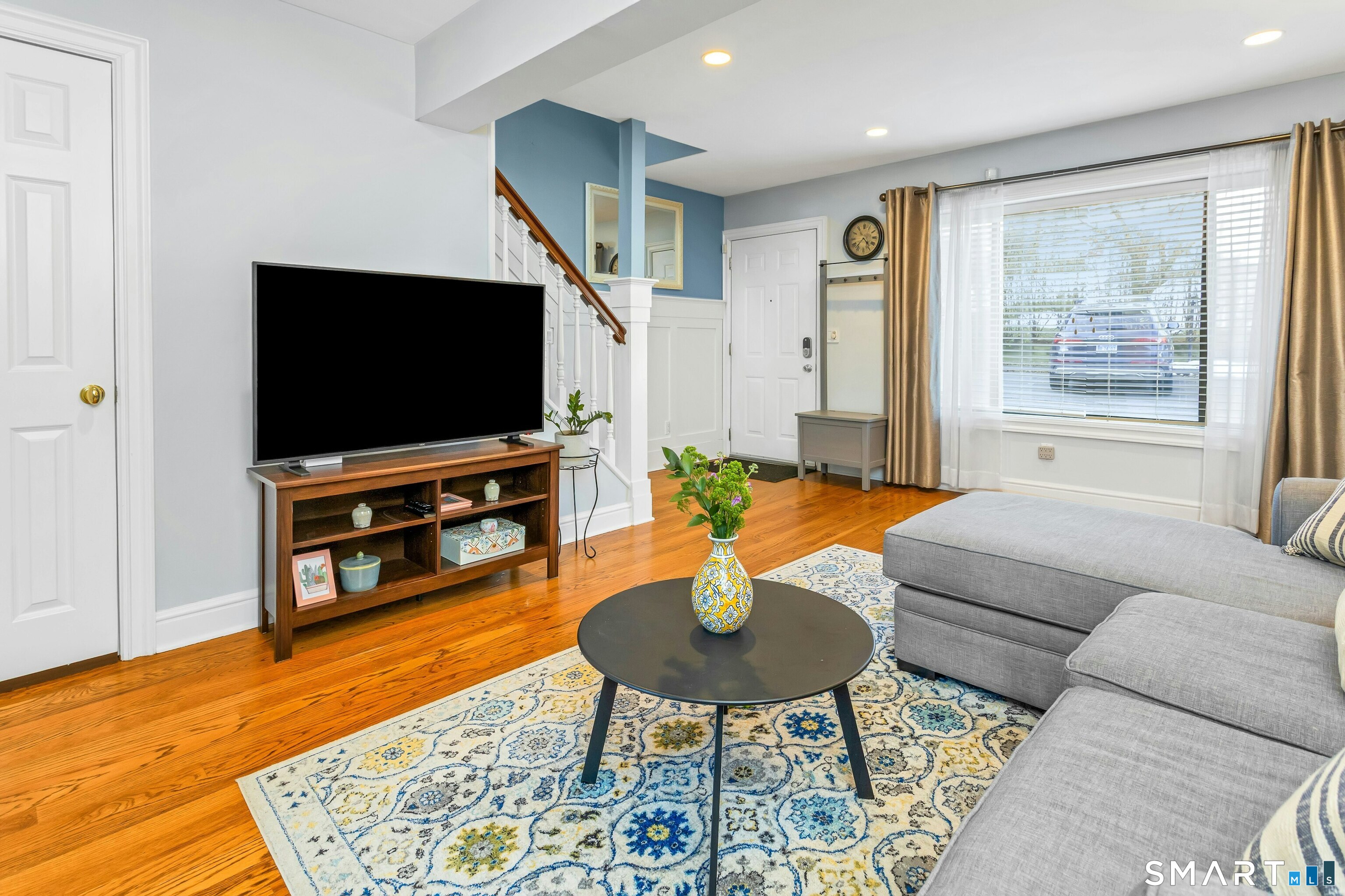 Homes for sale in Norwalk, CT | 2 Dover St #APT 5, Norwalk, CT 06850 | MLS# 24144690