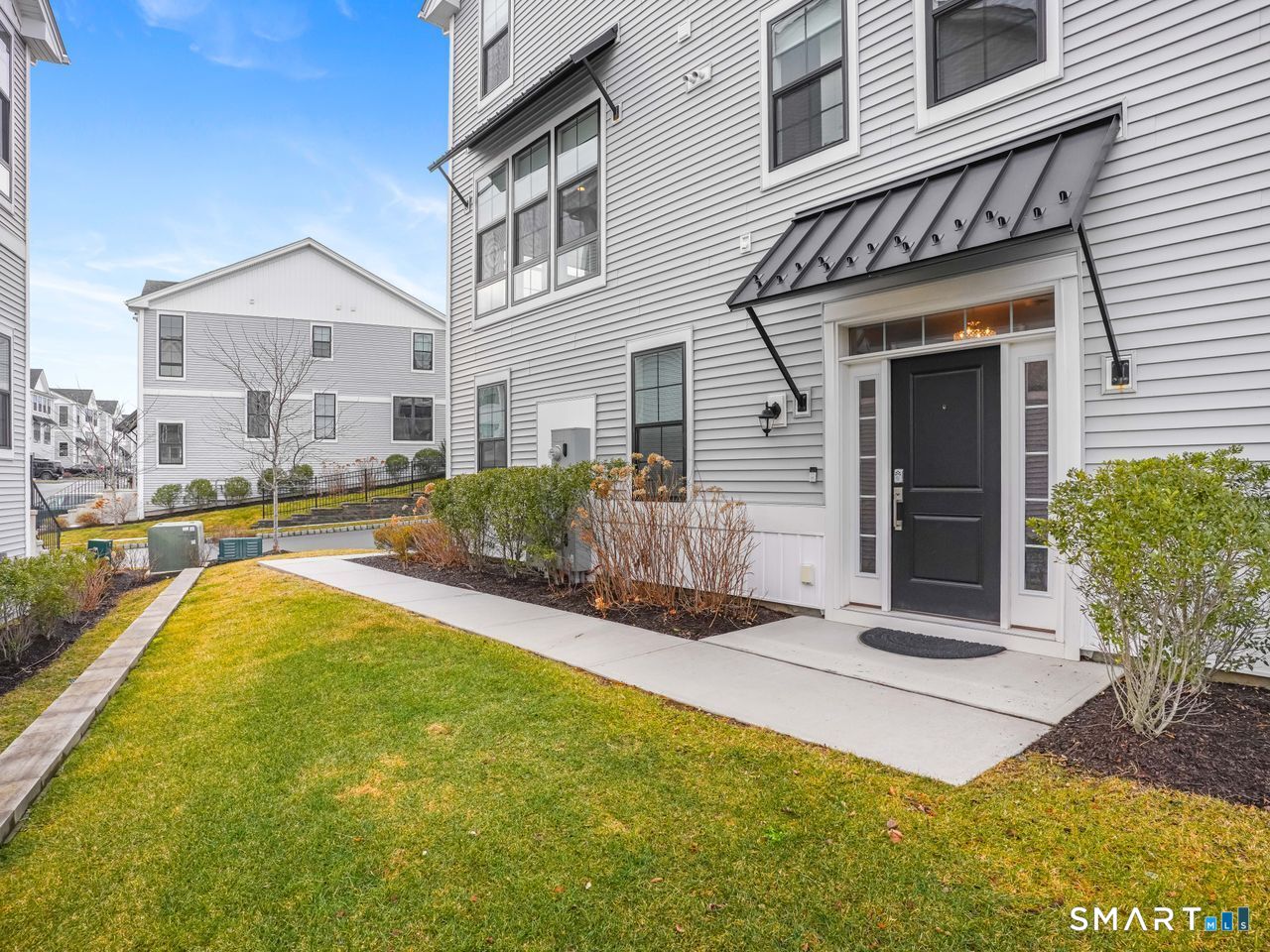 Homes for sale in Danbury, CT | 185 Brentwood Cir #185, Danbury, CT 06810 | MLS# 24148597