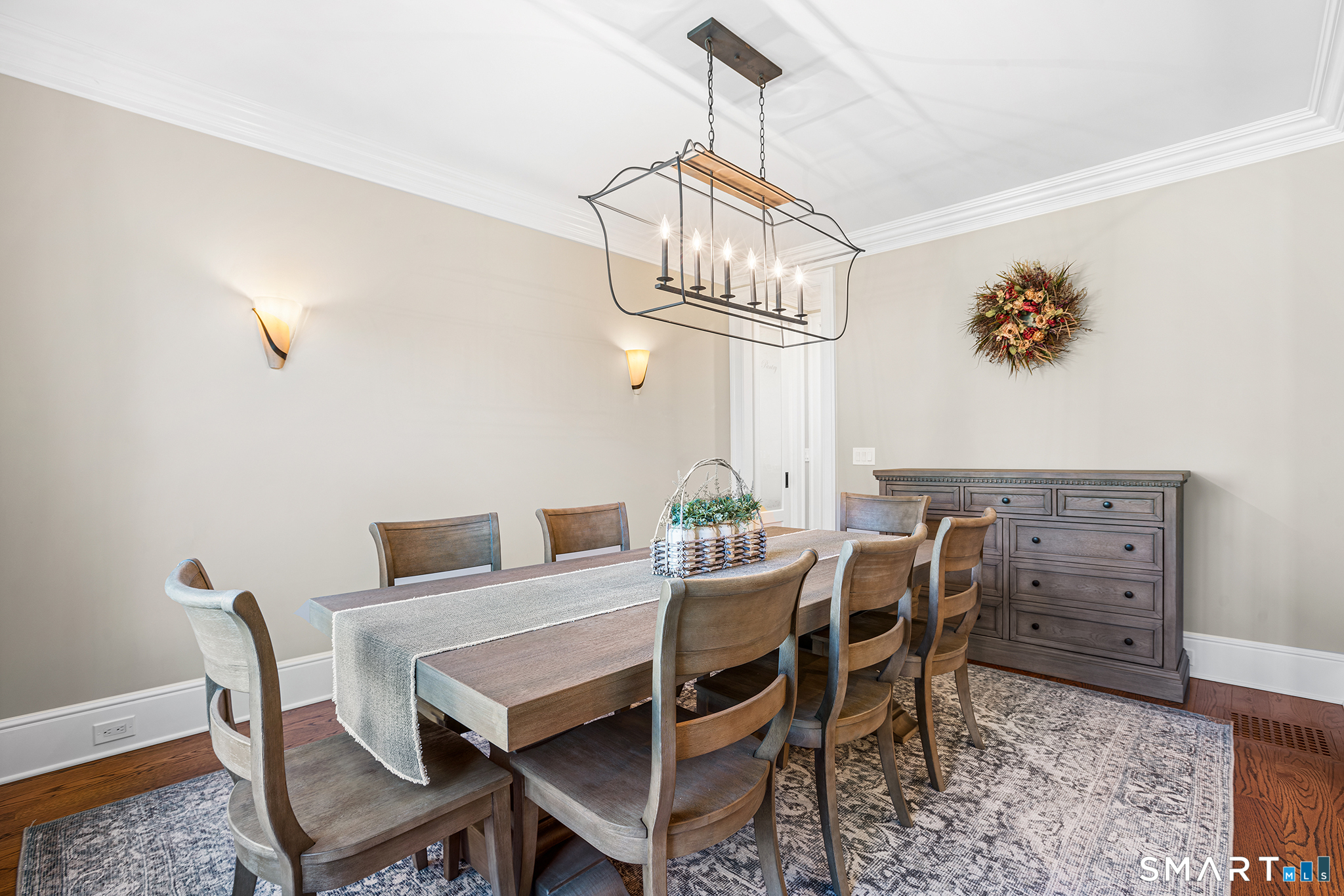 Homes for sale in Trumbull, CT | 2 Doe Hollow Dr, Trumbull, CT 06611 | MLS# 24148894