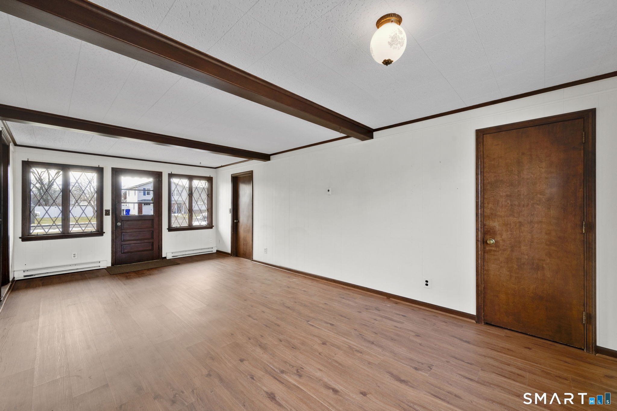 Homes for sale in Windsor Locks, CT | 10 Helena Ln, Windsor Locks, CT 06096 | MLS# 24110551