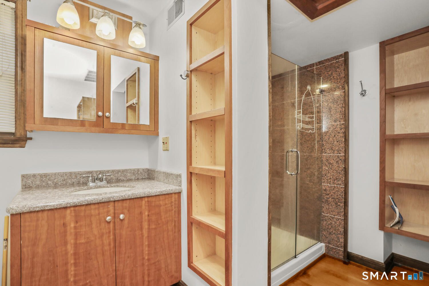 433 Post, Darien, 06820, 2 Bedrooms Bedrooms, 0 ,1 BathroomBathrooms,Residential Rental,For Sale,Post,0,24148900