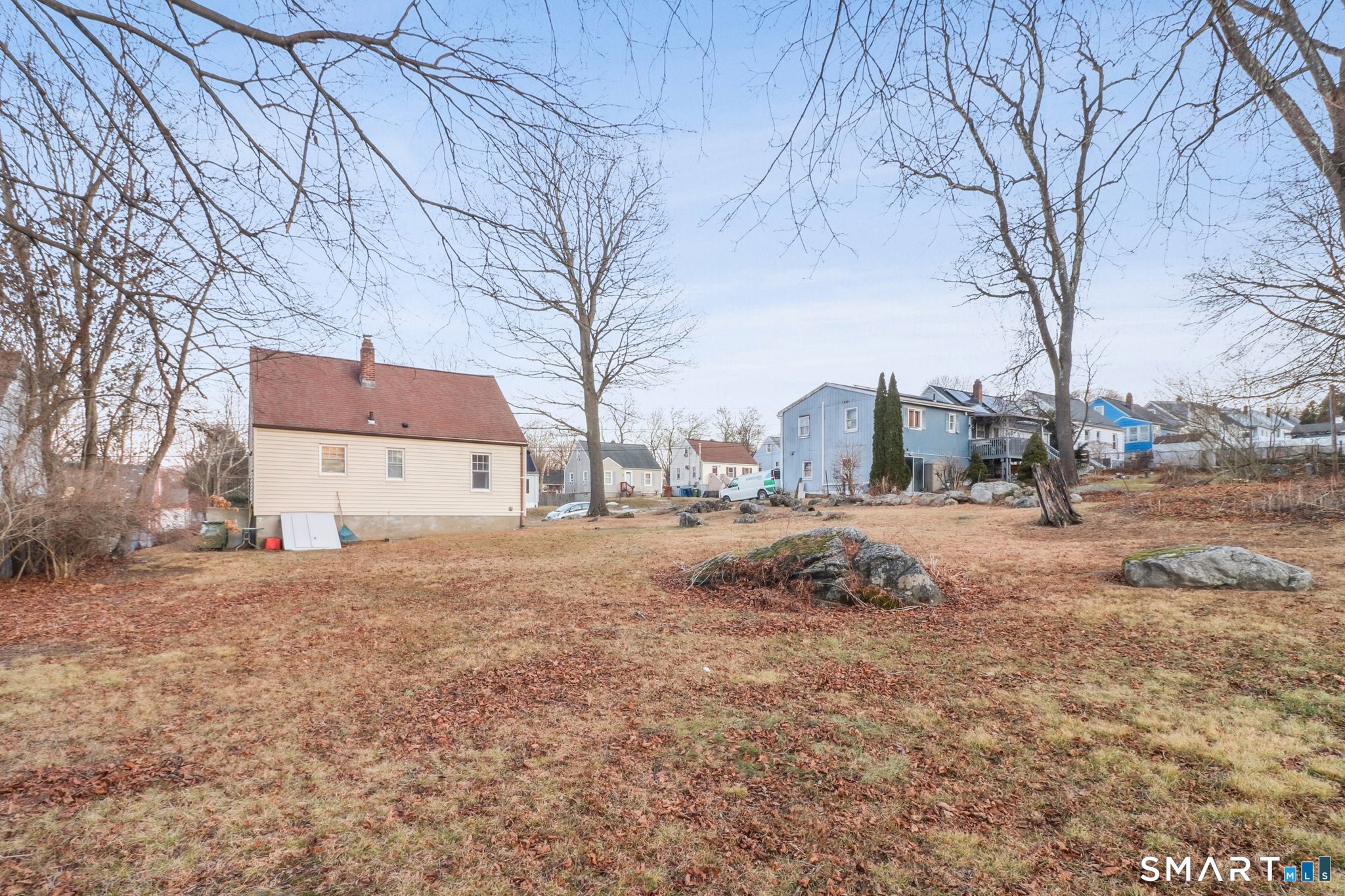 Homes for sale in Waterbury, CT | 125 Macarthur Dr, Waterbury, CT 06704 | MLS# 24148923