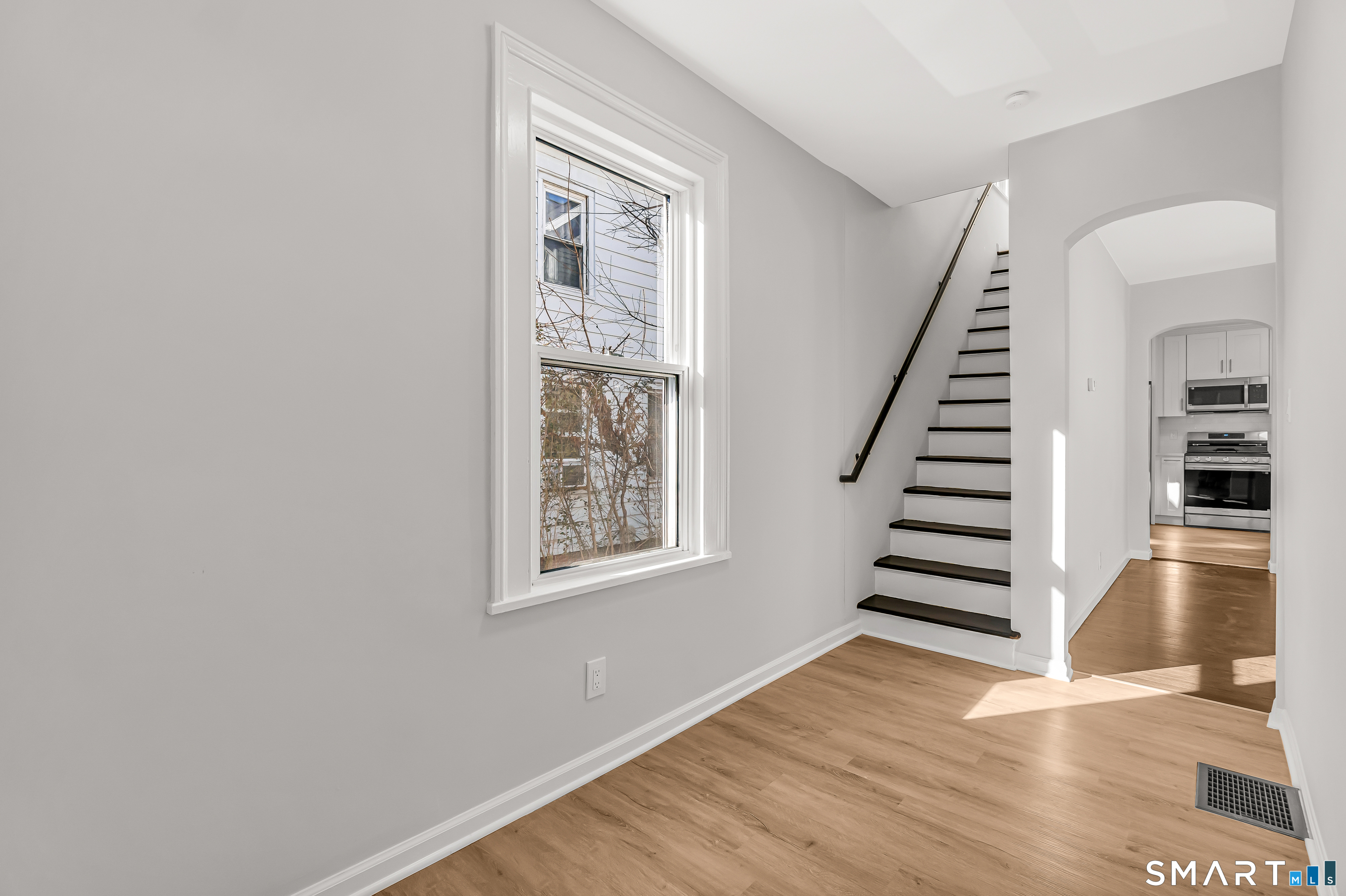 Homes for sale in West Haven, CT | 15 Court St, West Haven, CT 06516 | MLS# 24148917