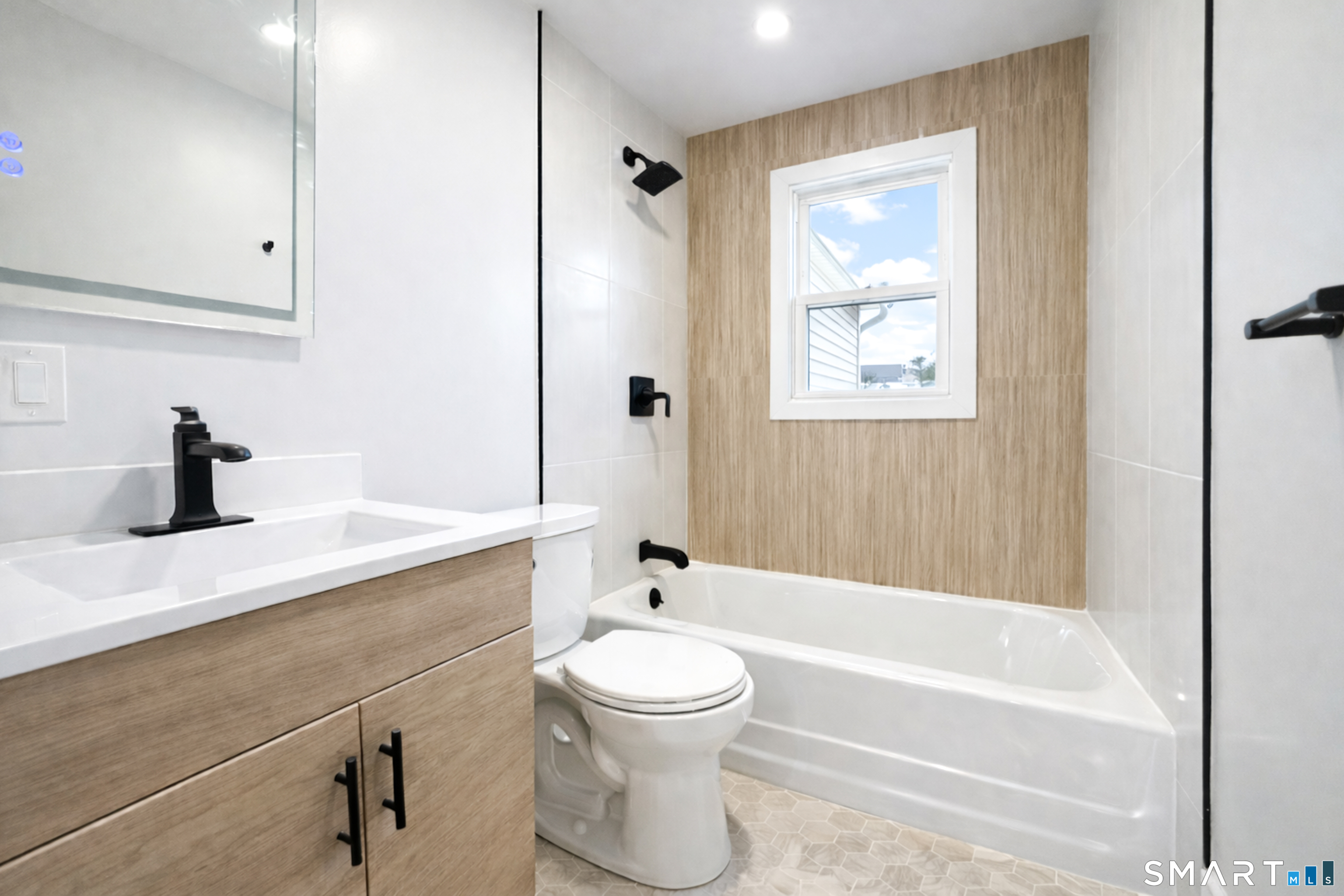 Photo 7 of 56 Victor Street, East Haven, CT