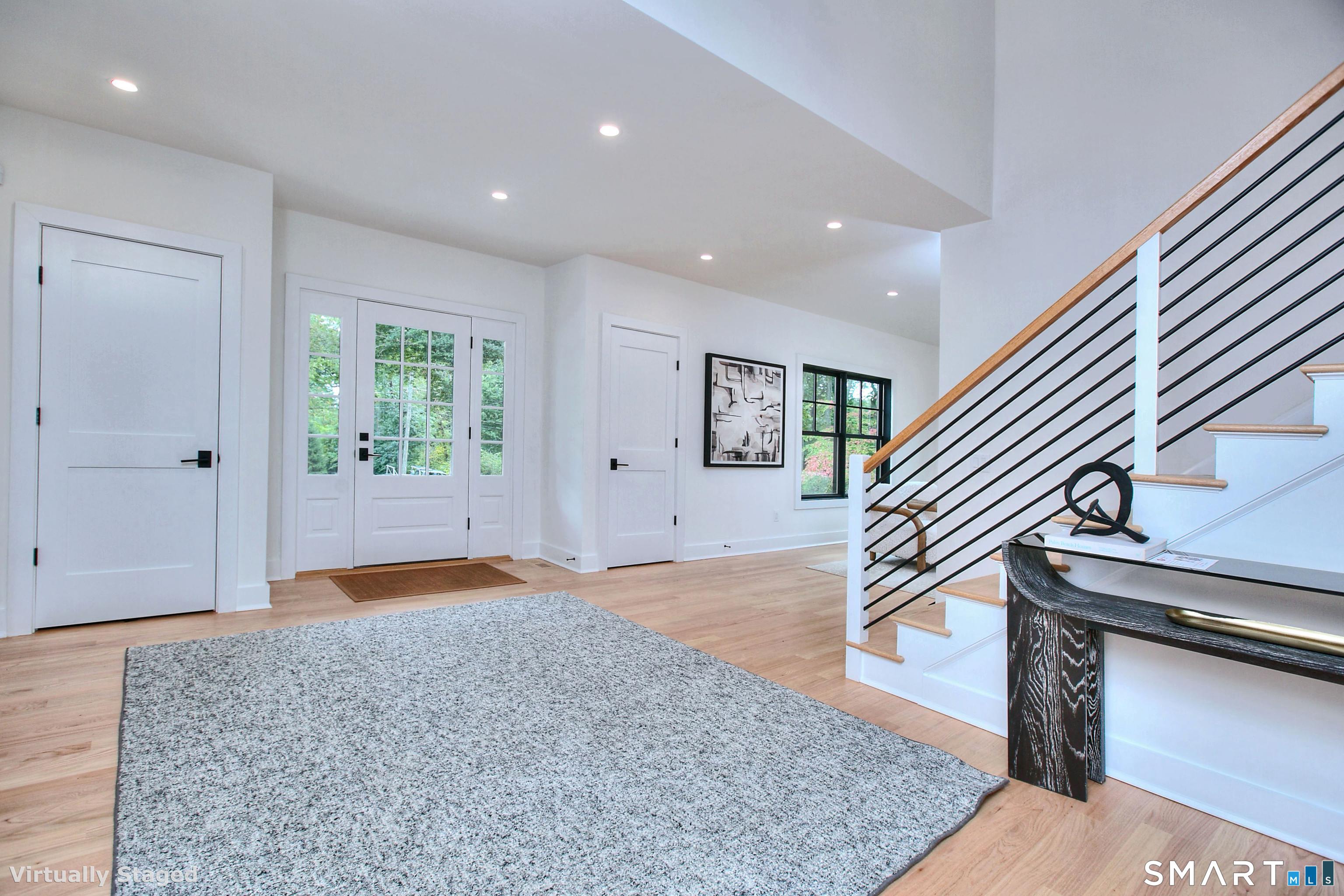 Homes for sale in Stamford, CT | 120 West Ln, Stamford, CT 06905 | MLS# 24148537